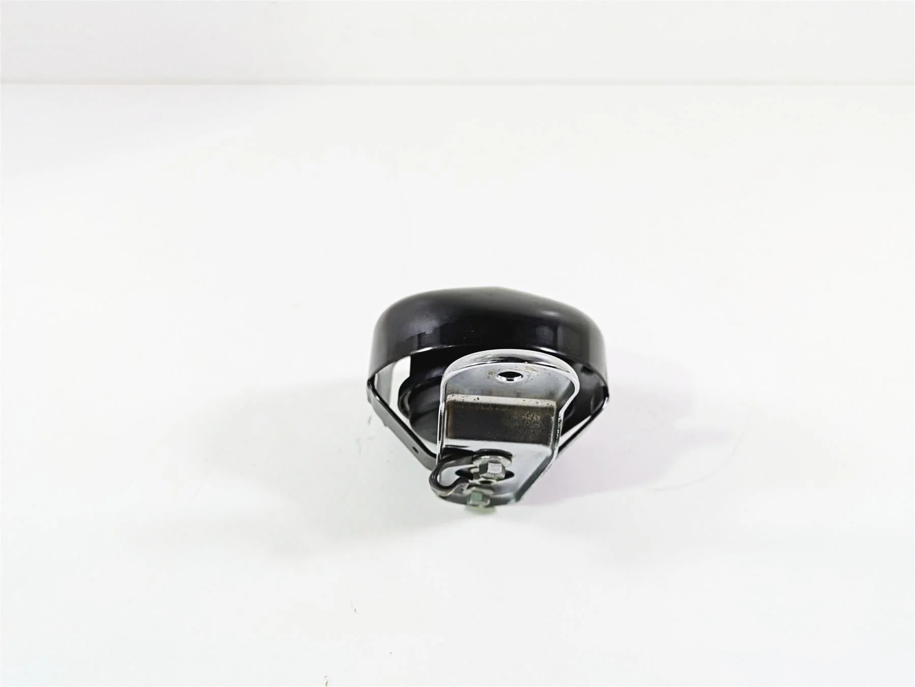 2009 Harley FLSTSB Cross Bones Horn & Black Cover 61300452 69060-90H - Image 3