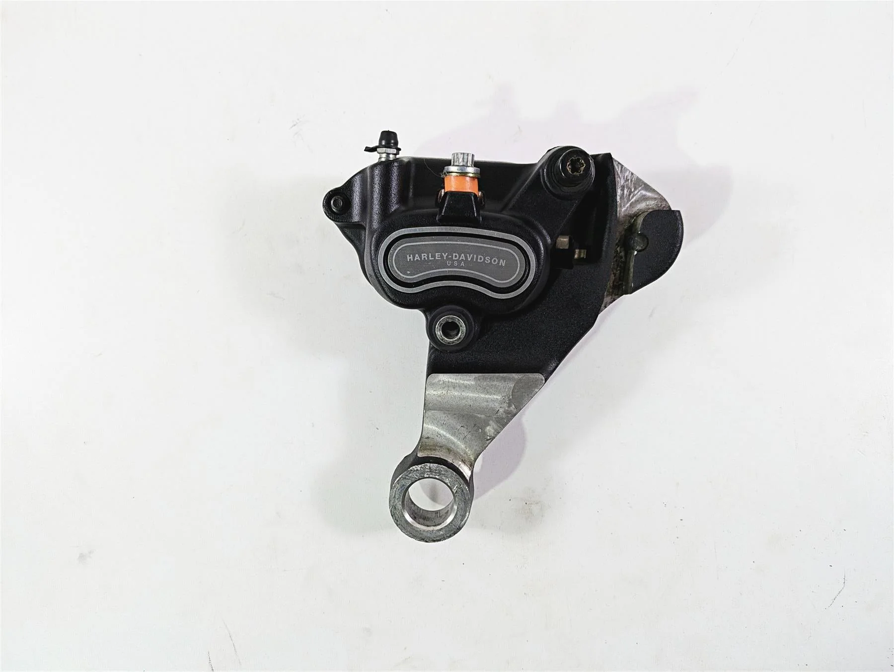 2009 Harley FLSTSB Cross Bones Rear Brake Caliper & Bracket 40908-08 42895-08A - Image 6