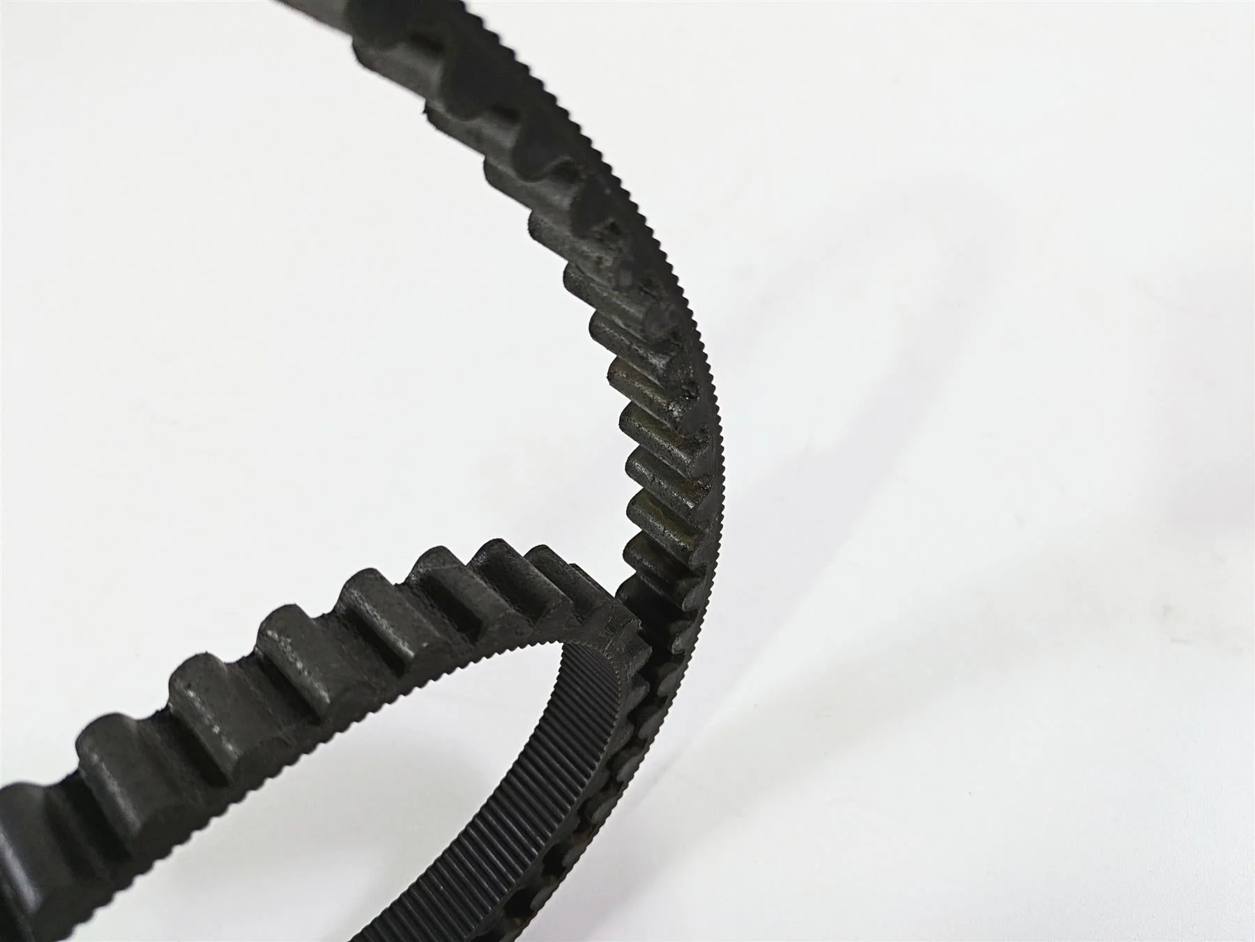 2009 Harley FLSTSB Cross Bones Rear Main Drive Belt 133T 20mm 40073-07 - Image 7