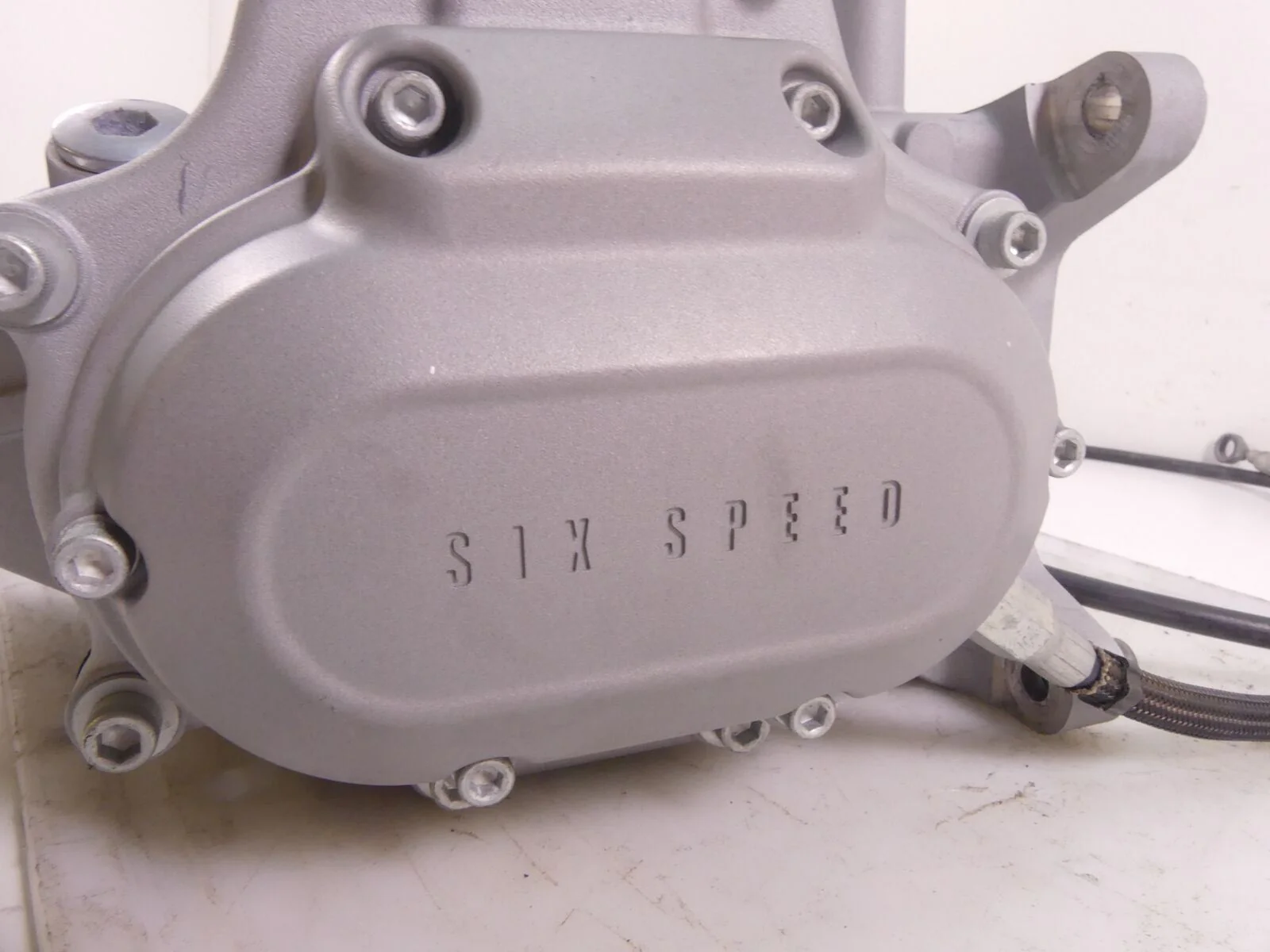 2009 Harley FXCW Softail Rocker 6-Speed Transmission Gear Box 14K  33153-09 - Image 10