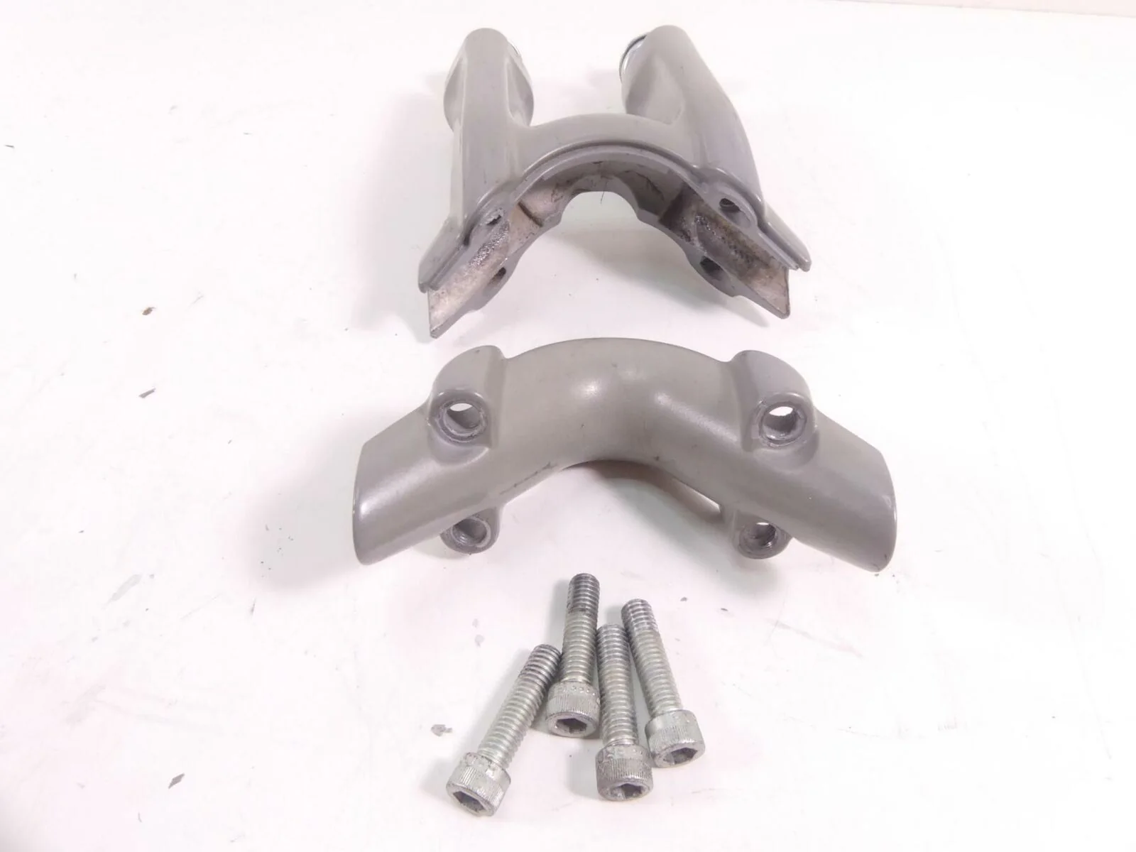 2009 Harley FXCW Softail Rocker Handlebar Handle Bar Riser Set 55993-08 56024-08 - Image 6