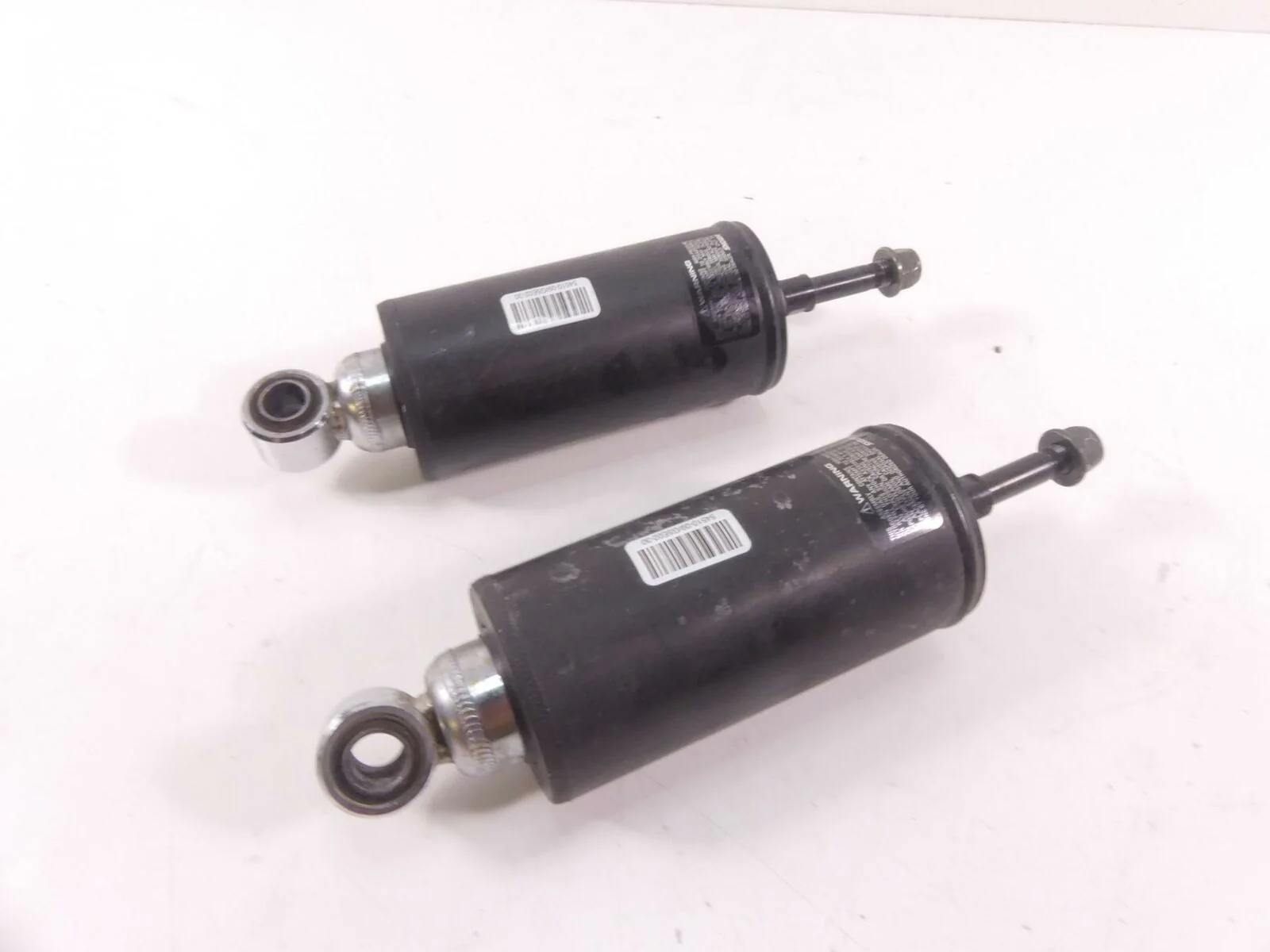 2009 Harley FXCW Softail Rocker Rear Showa Shock Damper Suspension Set  54510-09