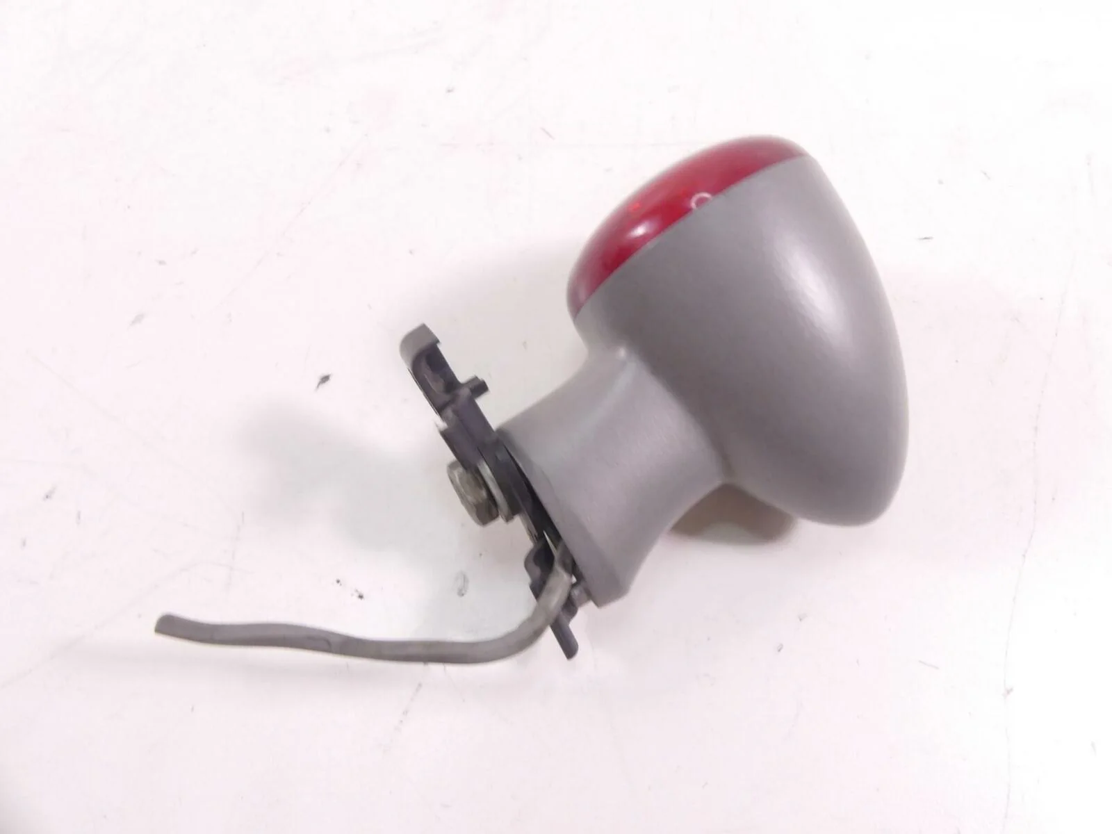 2009 Harley FXCW Softail Rocker Right Rear Taillight Blinker - Read 60153-08 - Image 4