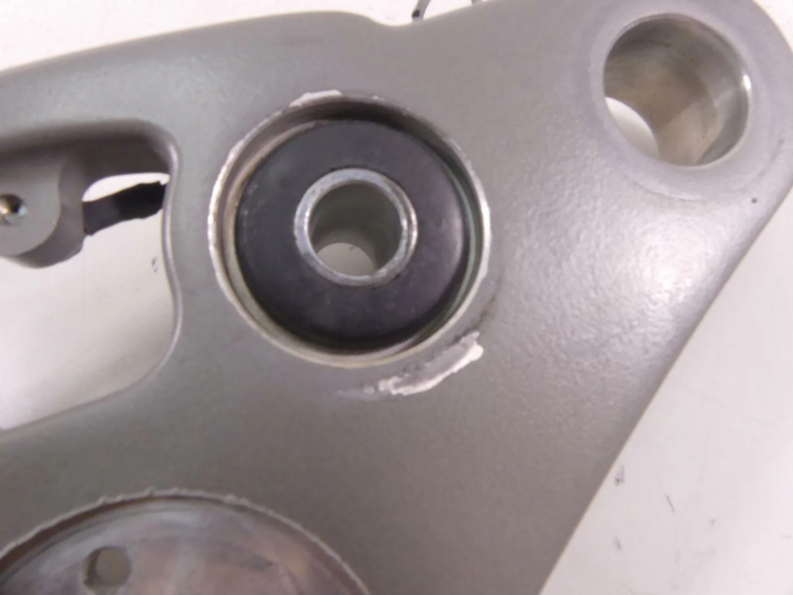 2009 Harley FXCW Softail Rocker Upper Triple Tree Steering Clamp  46705-08 - Image 5
