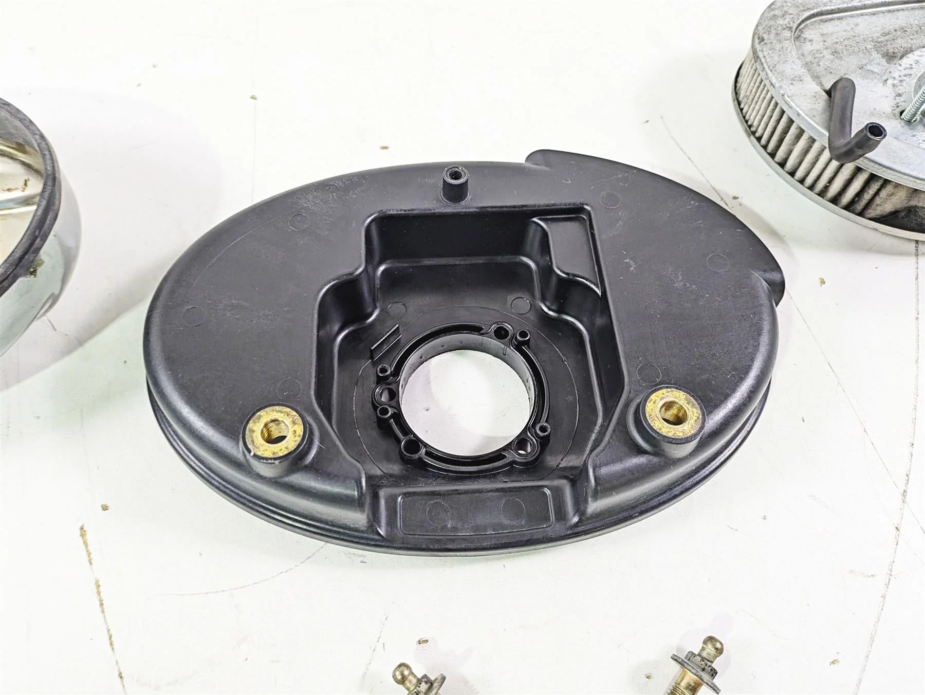 2009 Harley FXCWC Softail Rocker Air Cleaner Breather Filter Set 29581-08 - Image 9