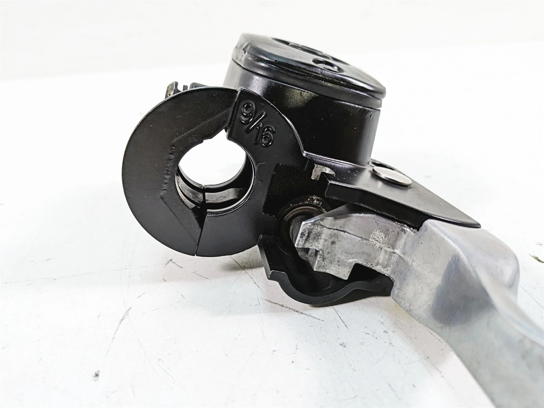 2009 Harley FXCWC Softail Rocker C Front 9/16" Brake Master Cylinder 45019-08C - Image 7