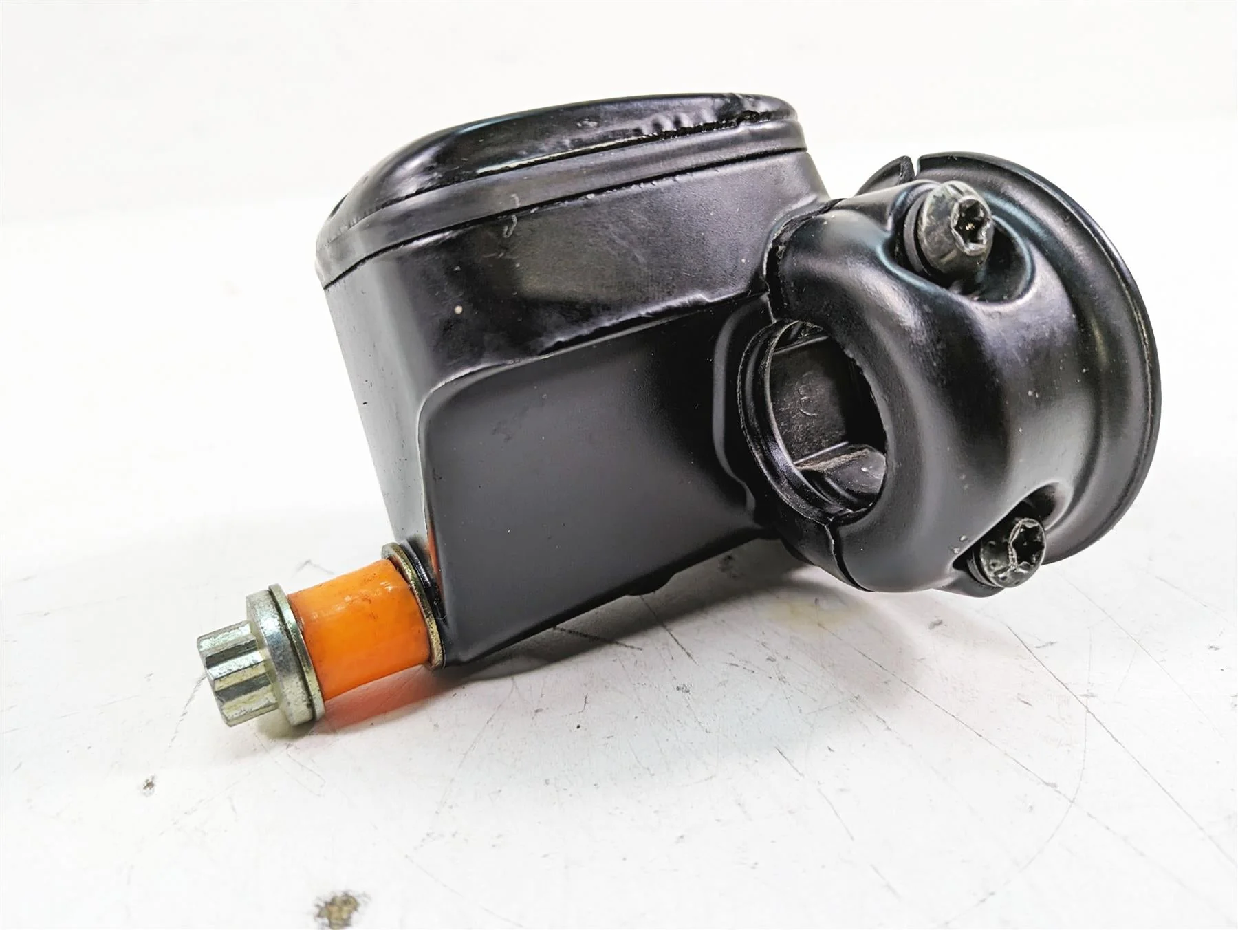 2009 Harley FXCWC Softail Rocker C Front 9/16" Brake Master Cylinder 45019-08C - Image 9