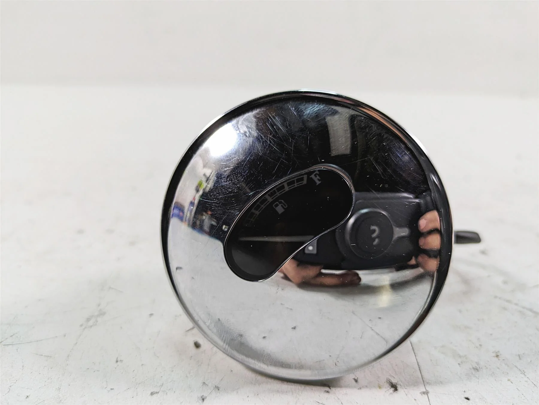 2009 Harley FXCWC Softail Rocker C Fuel Gas Level Gauge Instrument 75241-08 - Image 6