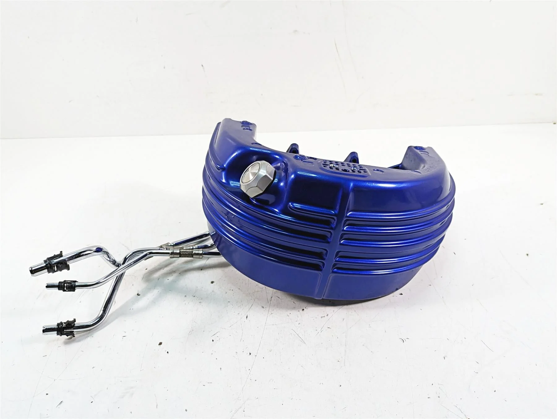 2009 Harley FXCWC Softail Rocker C Oil Tank & Lines Flame Blue Pearl 62557-08