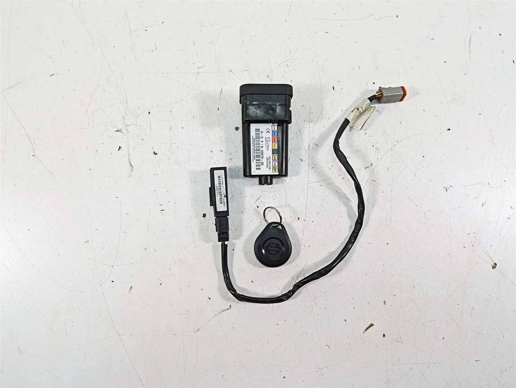 2009 Harley FXCWC Softail Rocker C Tssm Turn Signal Security Module Set 69976-08 - Image 4