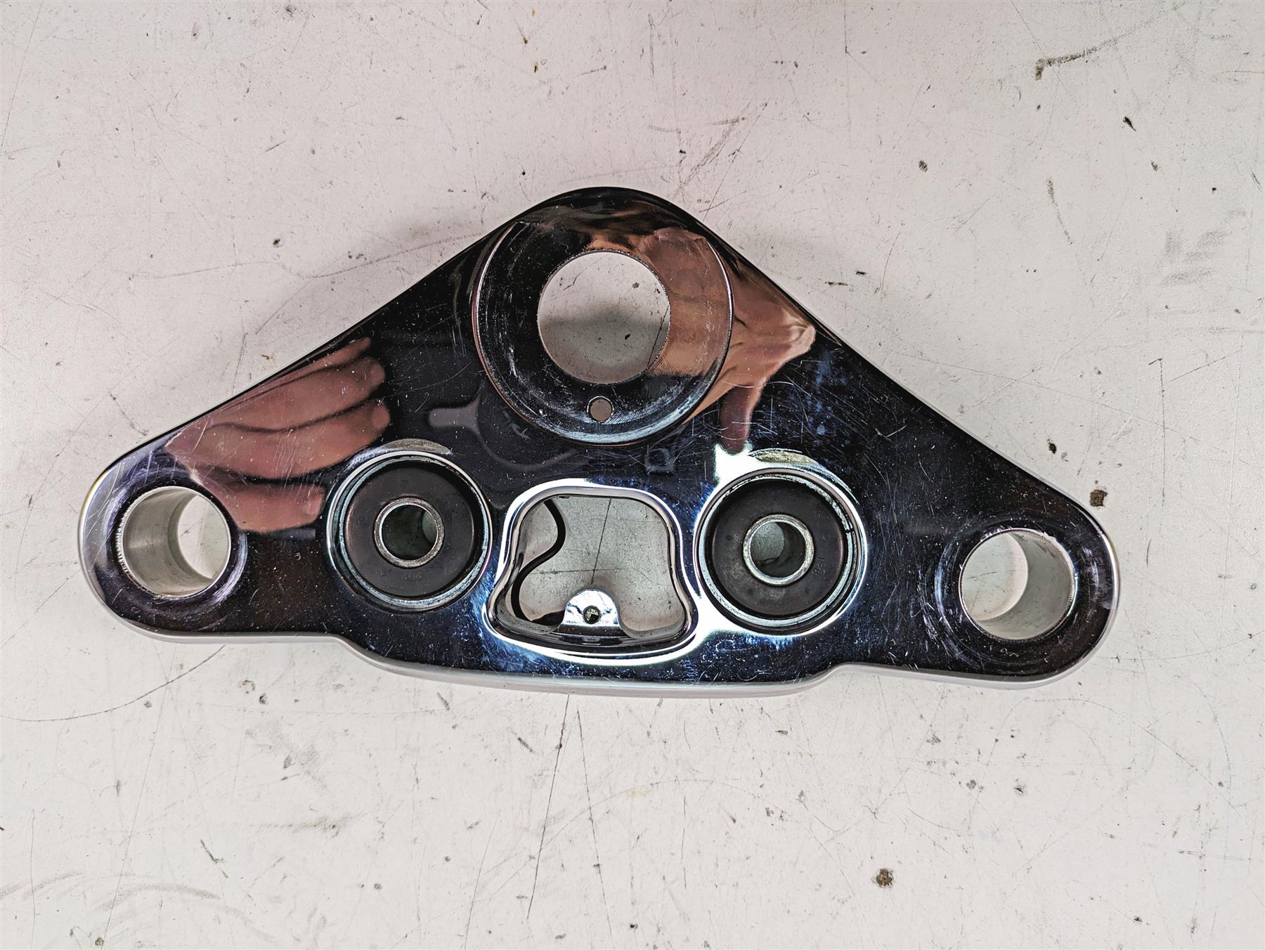 2009 Harley FXCWC Softail Rocker C Upper Triple Tree Steering Clamp 46637-08 - Image 5