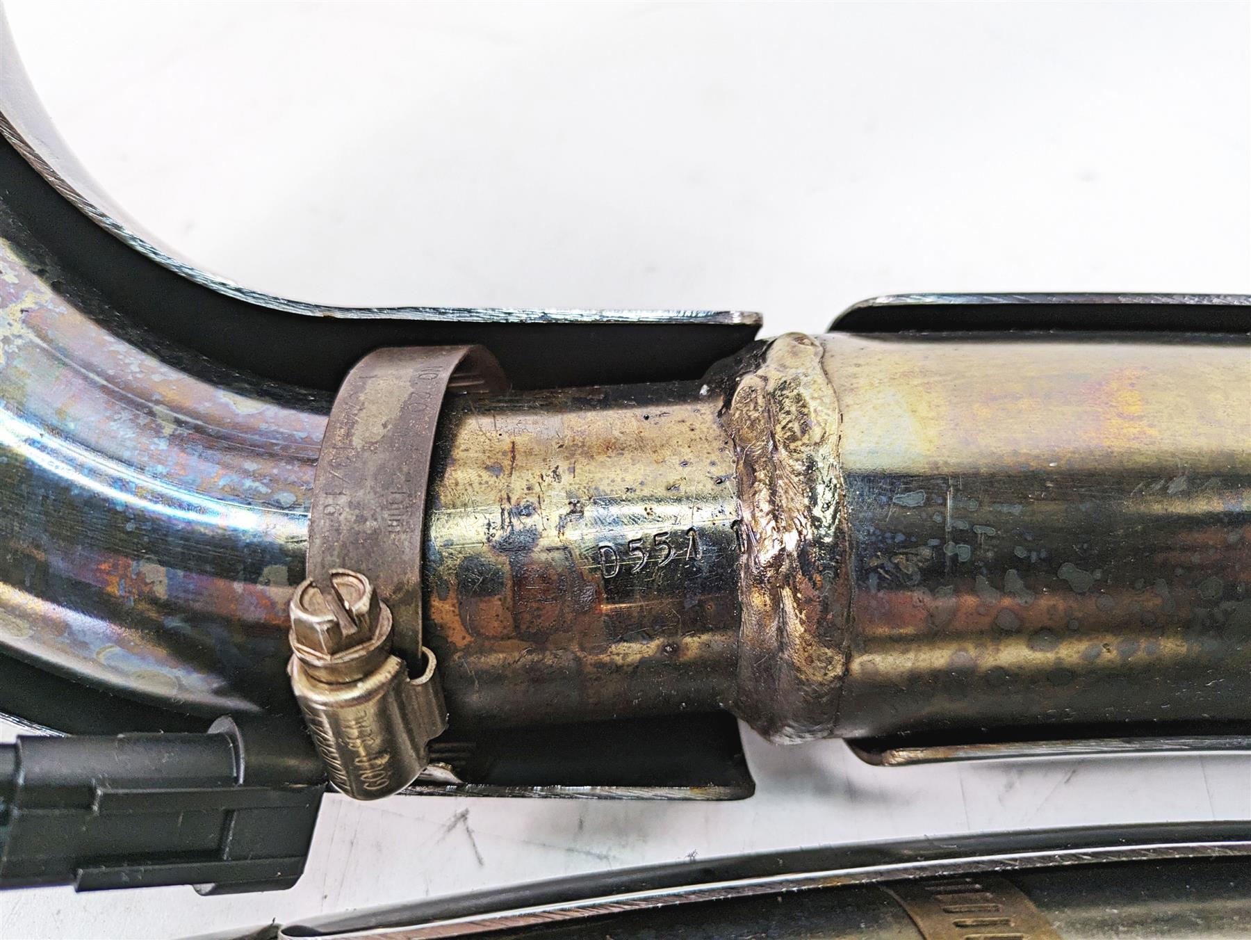 2009 Harley FXCWC Softail Rocker C Vance & Hines Big Radius Exhaust System 26079 - Image 8