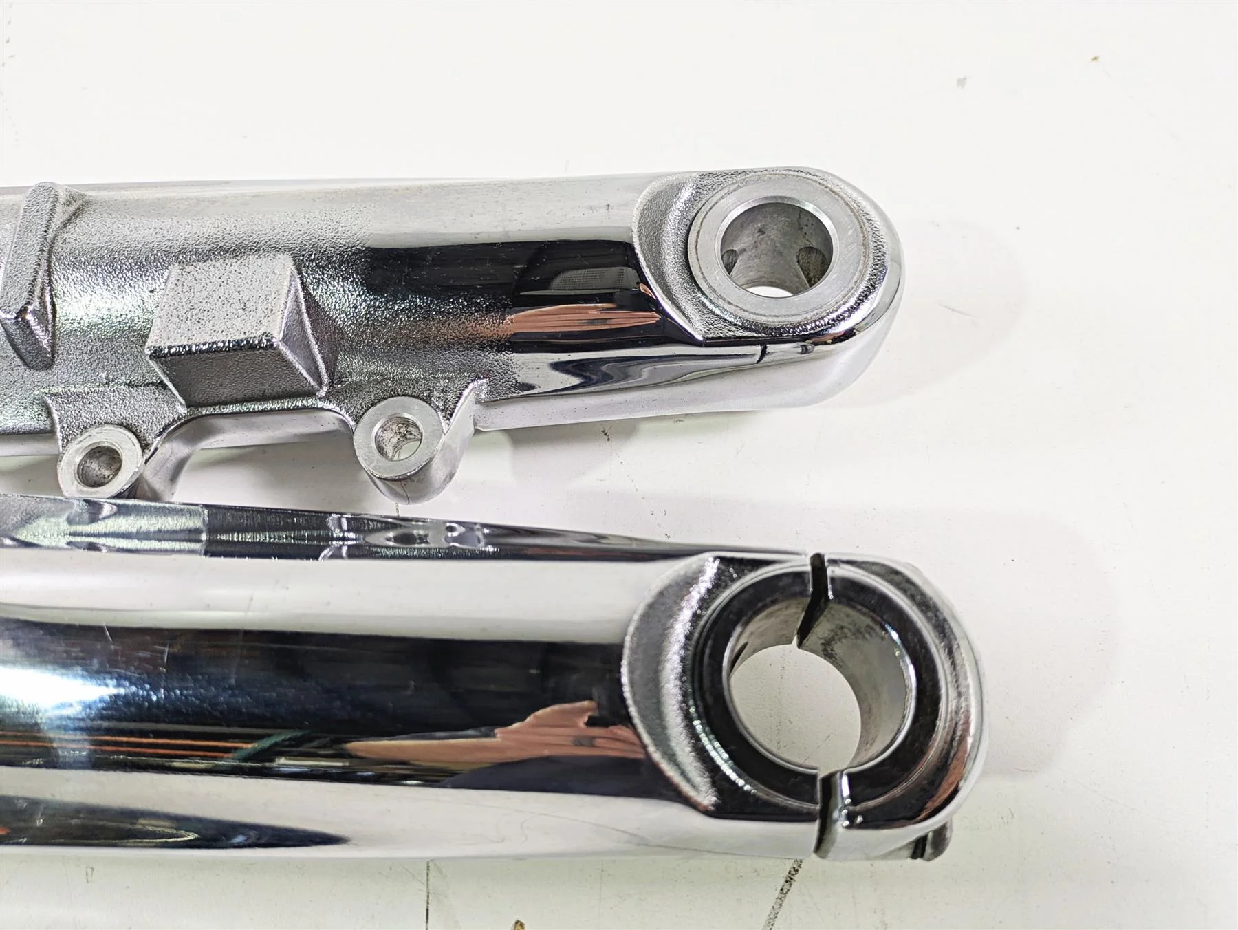 2009 Harley FXCWC Softail Rocker Chrome Front Fork Leg Set 46950-08 46953-08 - Image 11