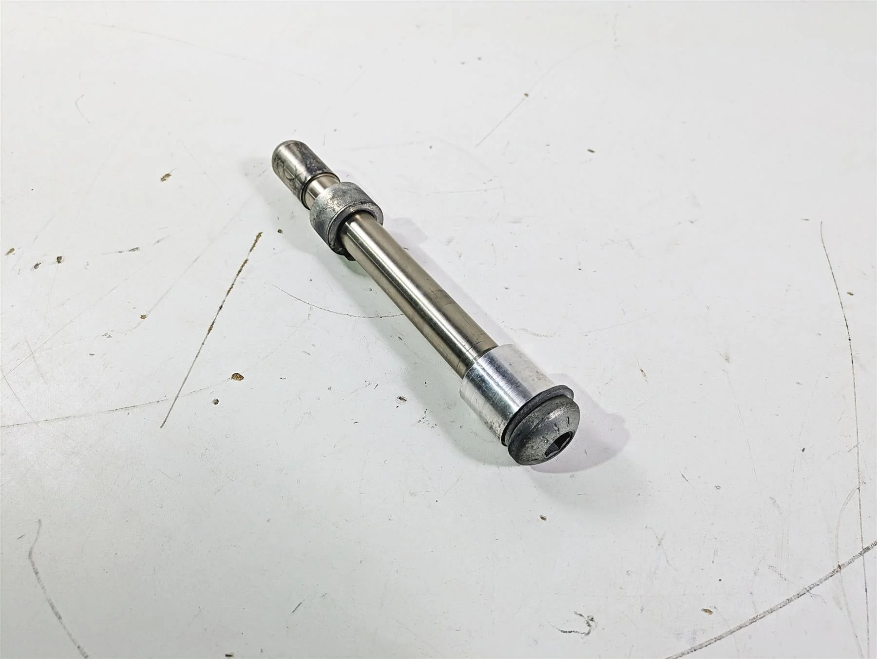 2009 Harley FXCWC Softail Rocker Front Axle Wheel Spindle 25mm 41348-08 - Image 10