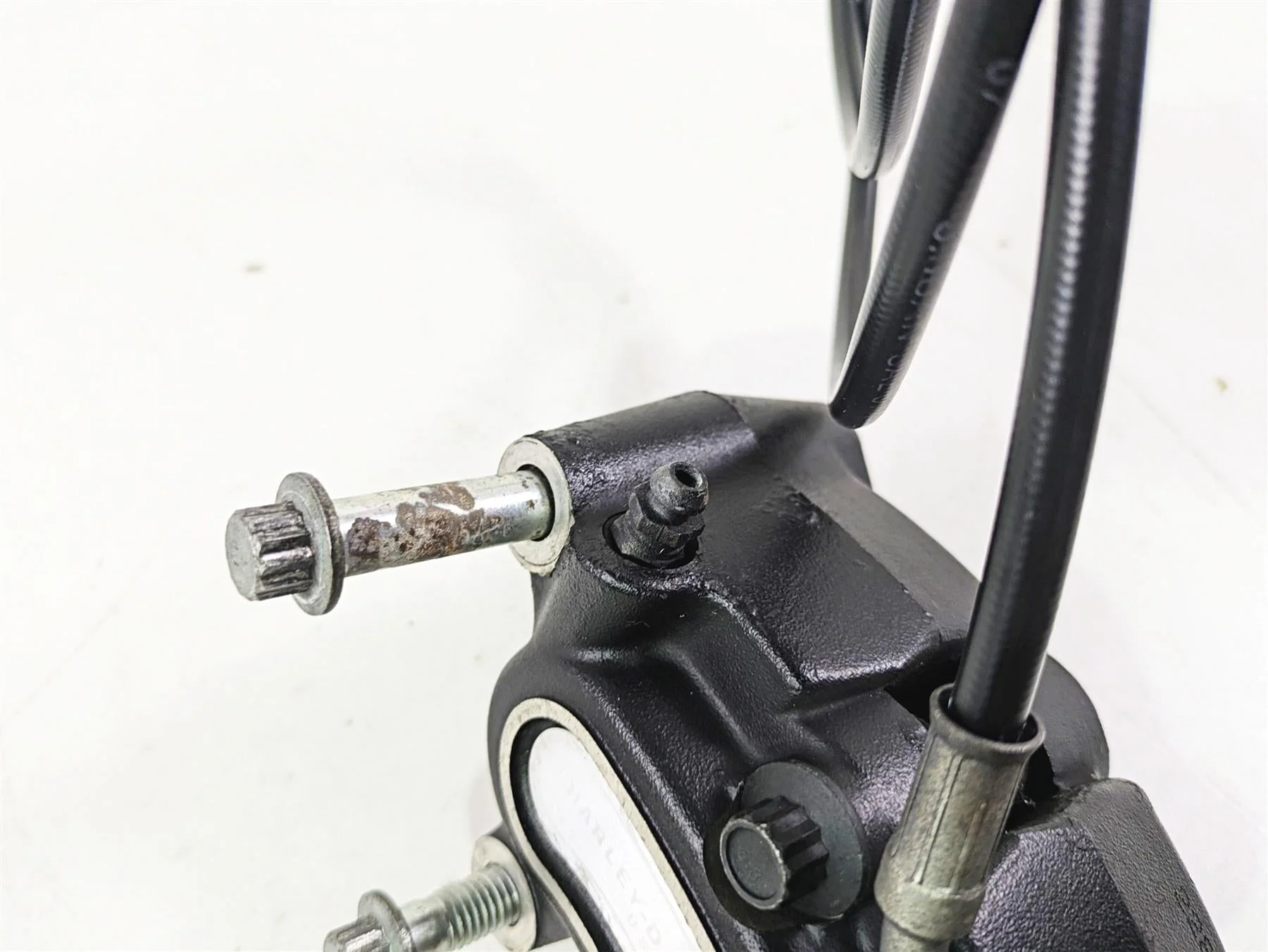 2009 Harley FXCWC Softail Rocker Front Brake Caliper + Line 44464-08 - Image 11