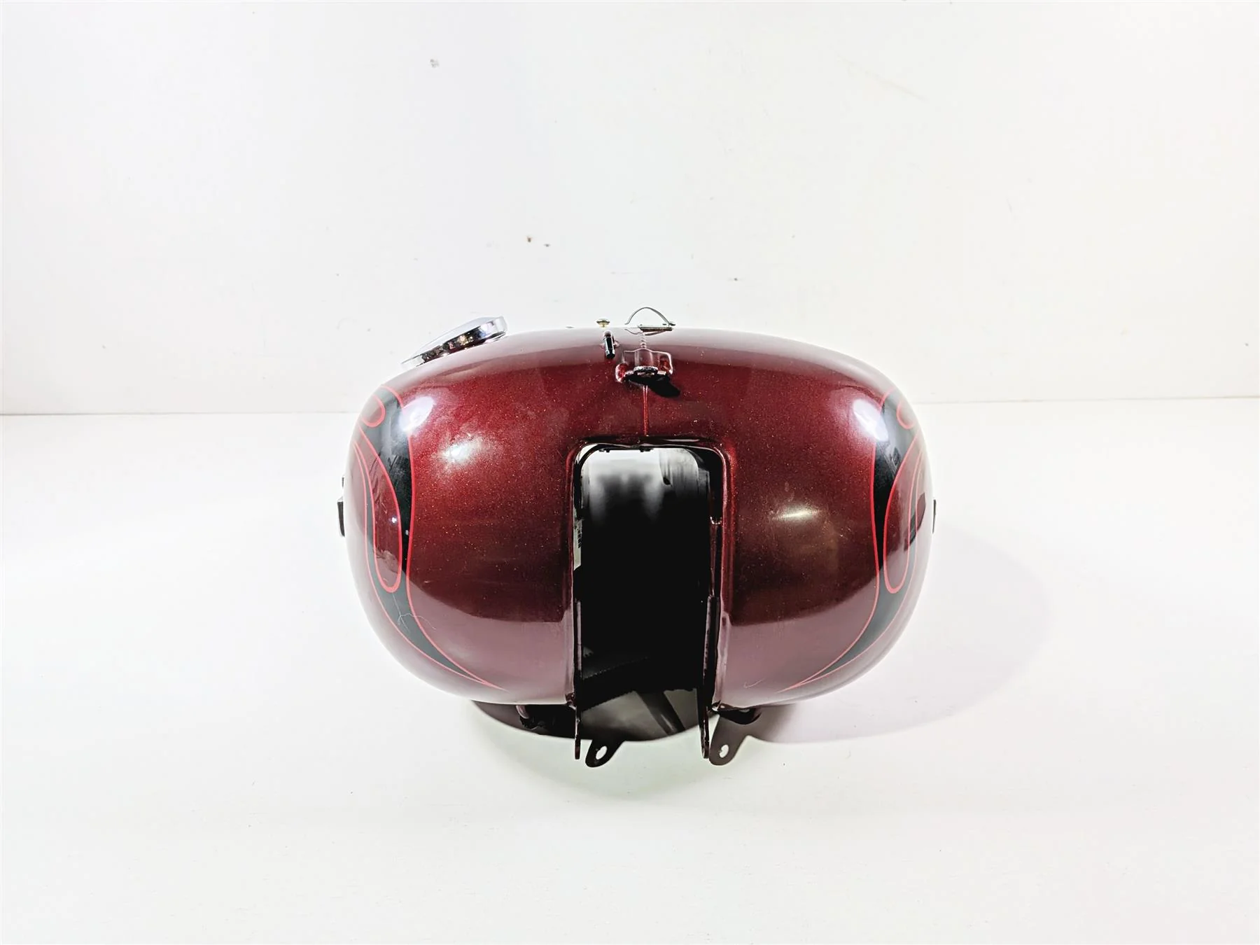 2009 Harley FXCWC Softail Rocker Fuel Gas Petrol Tank Crimson Red -Dent 62105-08 - Image 4