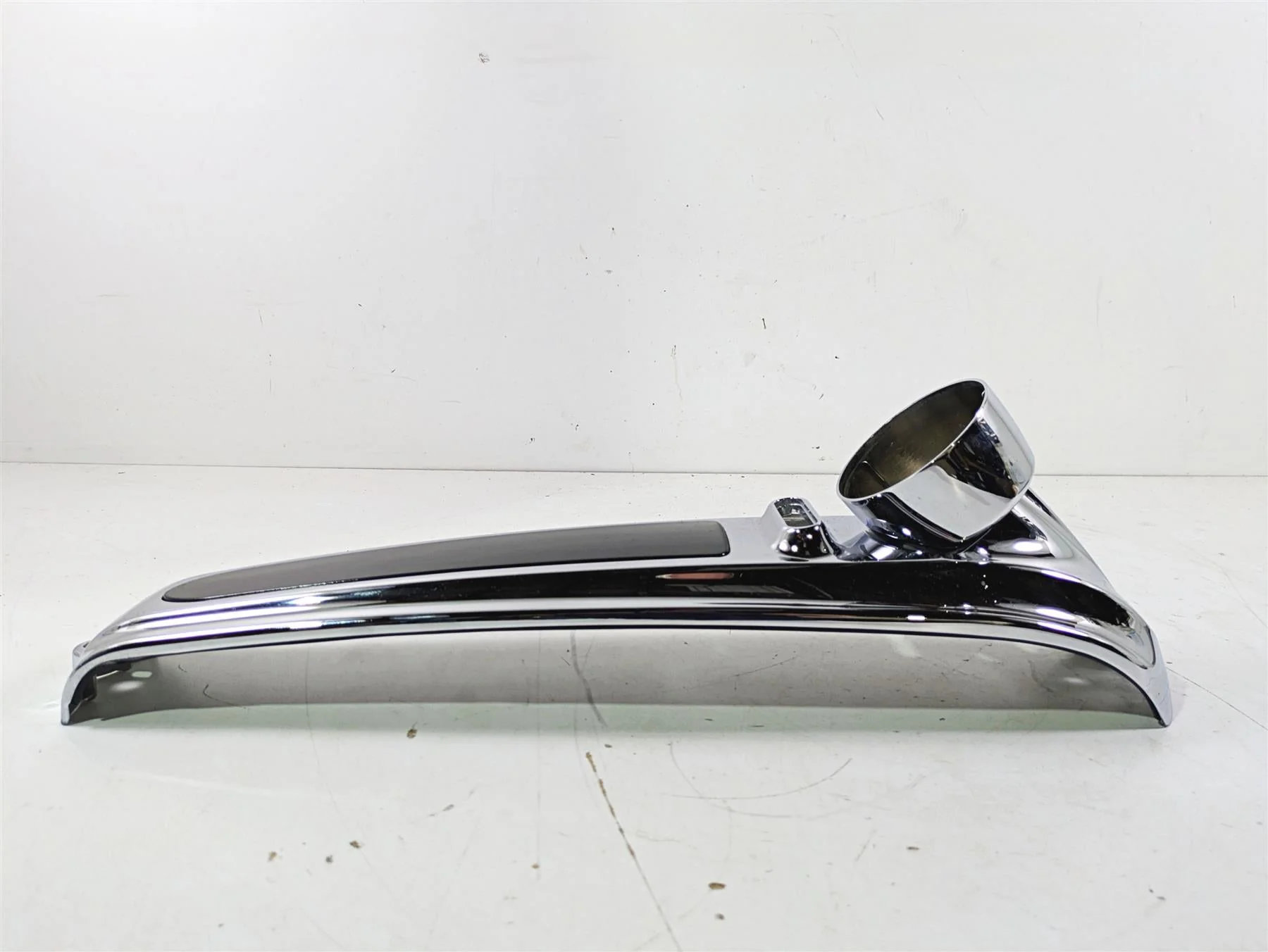 2009 Harley FXCWC Softail Rocker Fuel Tank Dash Panel Console 71574-08 71944-08 - Image 2