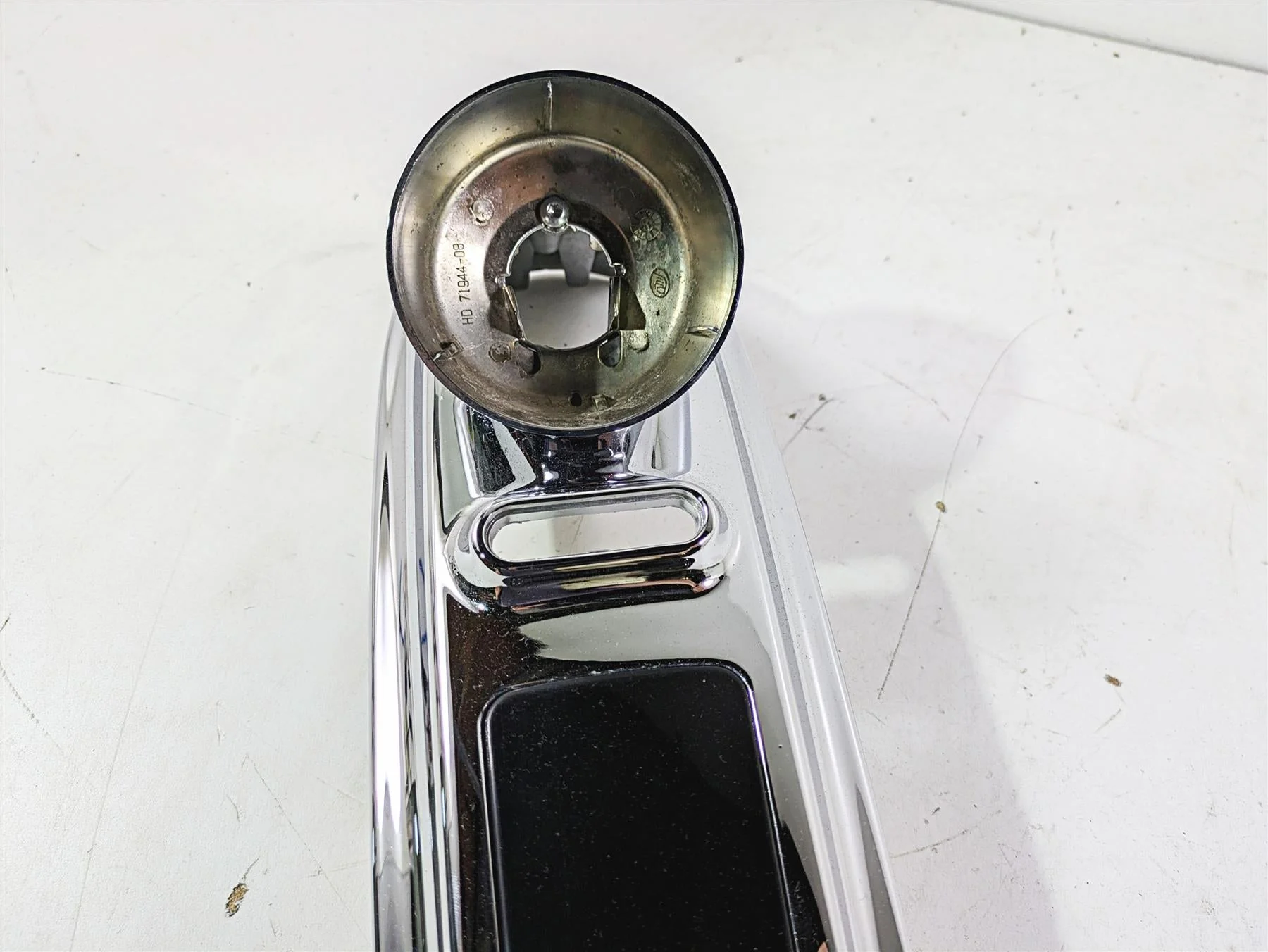 2009 Harley FXCWC Softail Rocker Fuel Tank Dash Panel Console 71574-08 71944-08 - Image 9