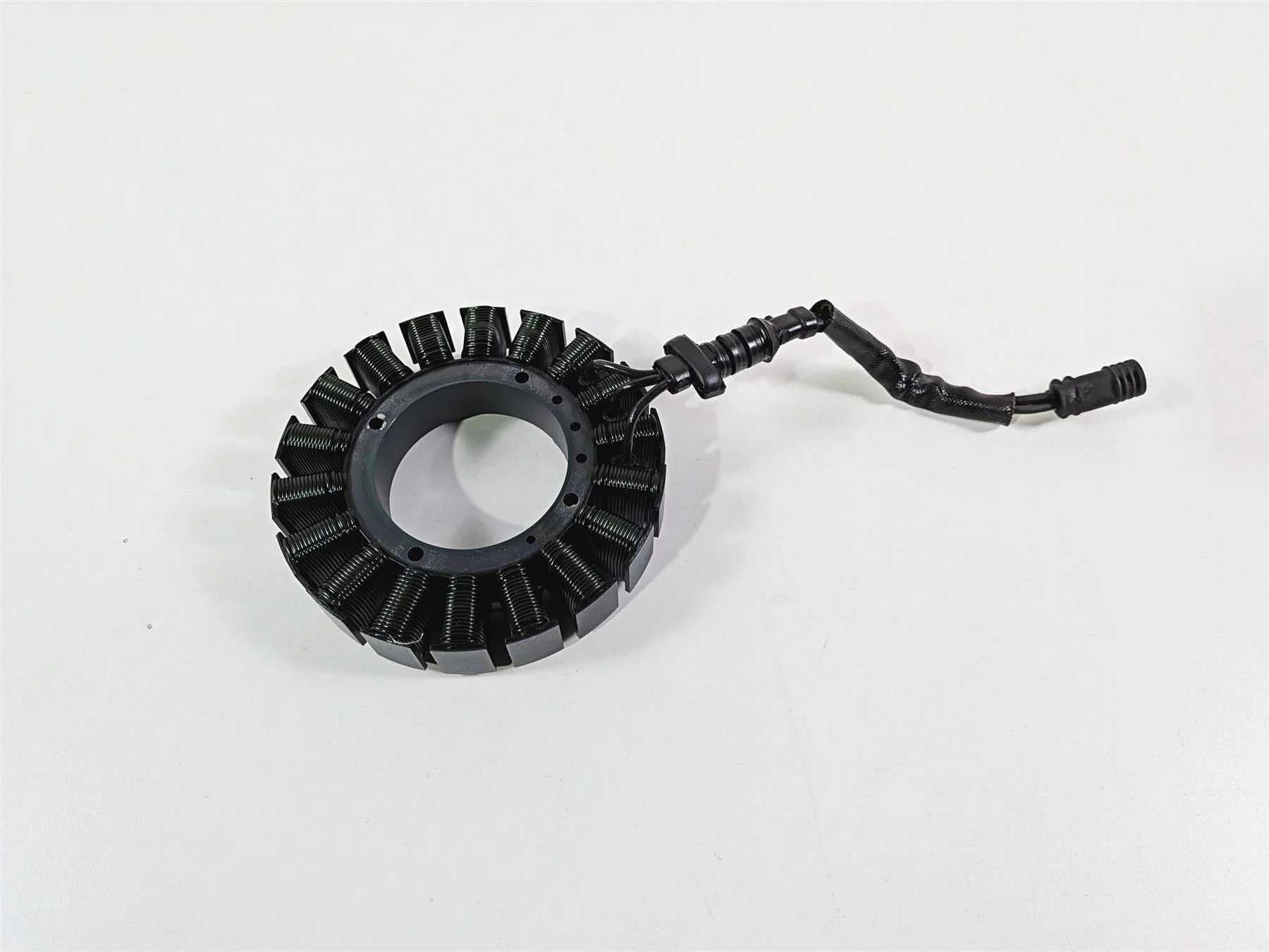 2009 Harley FXCWC Softail Rocker Ignition Stator Alternator 30017-08