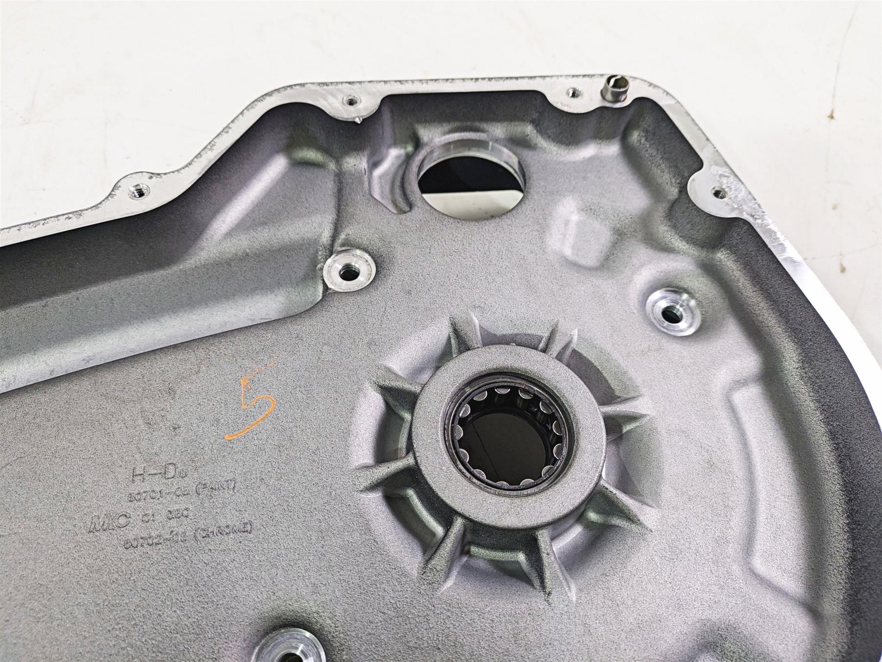 2009 Harley FXCWC Softail Rocker Inner Primary Drive Clutch Cover 60701-08 - Image 12