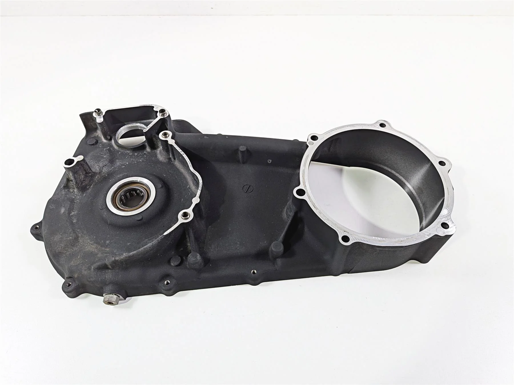 2009 Harley FXCWC Softail Rocker Inner Primary Drive Clutch Cover 60701-08 - Image 2