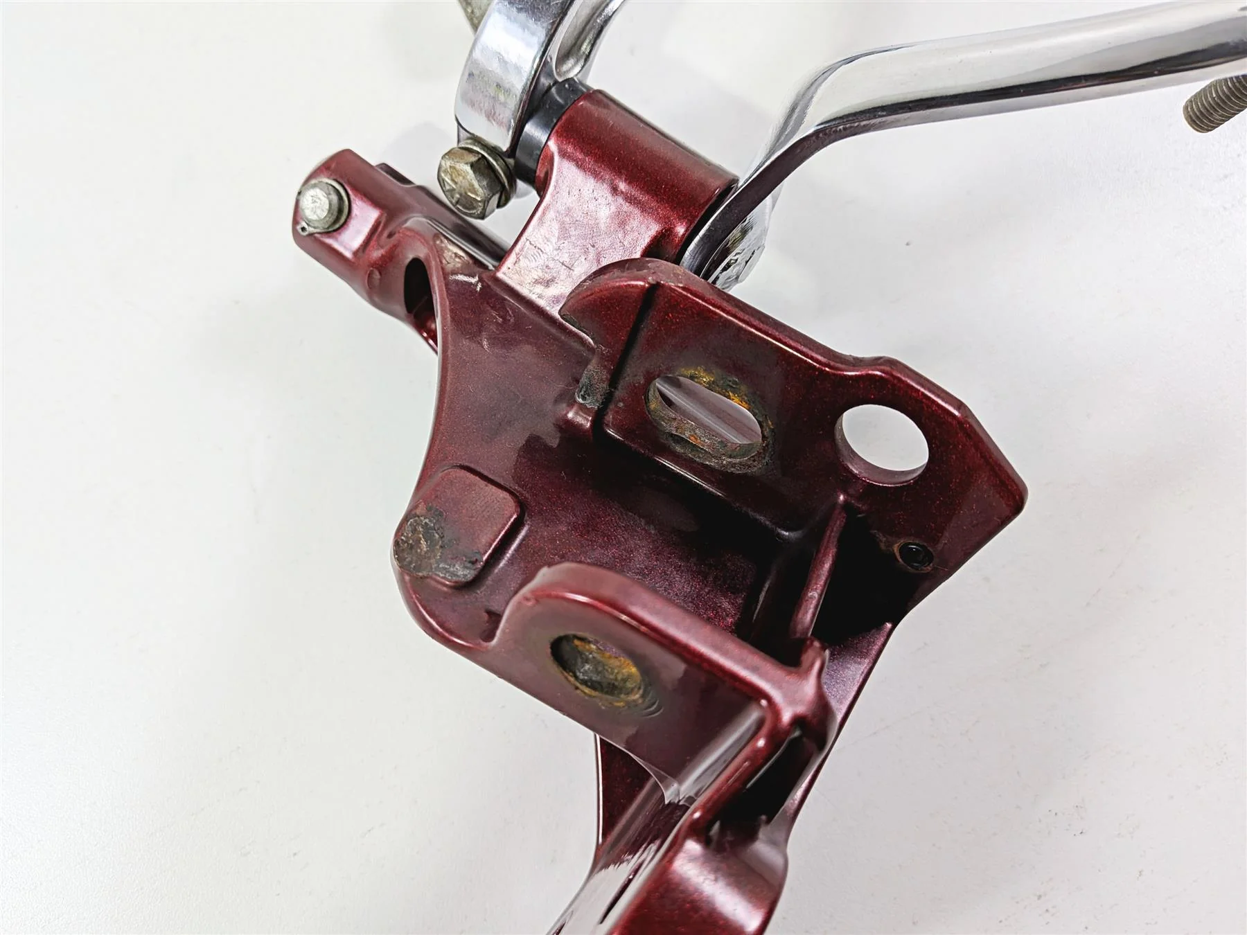 2009 Harley FXCWC Softail Rocker Left Front Footpeg Mount & Shifter 33751-08COZ - Image 10