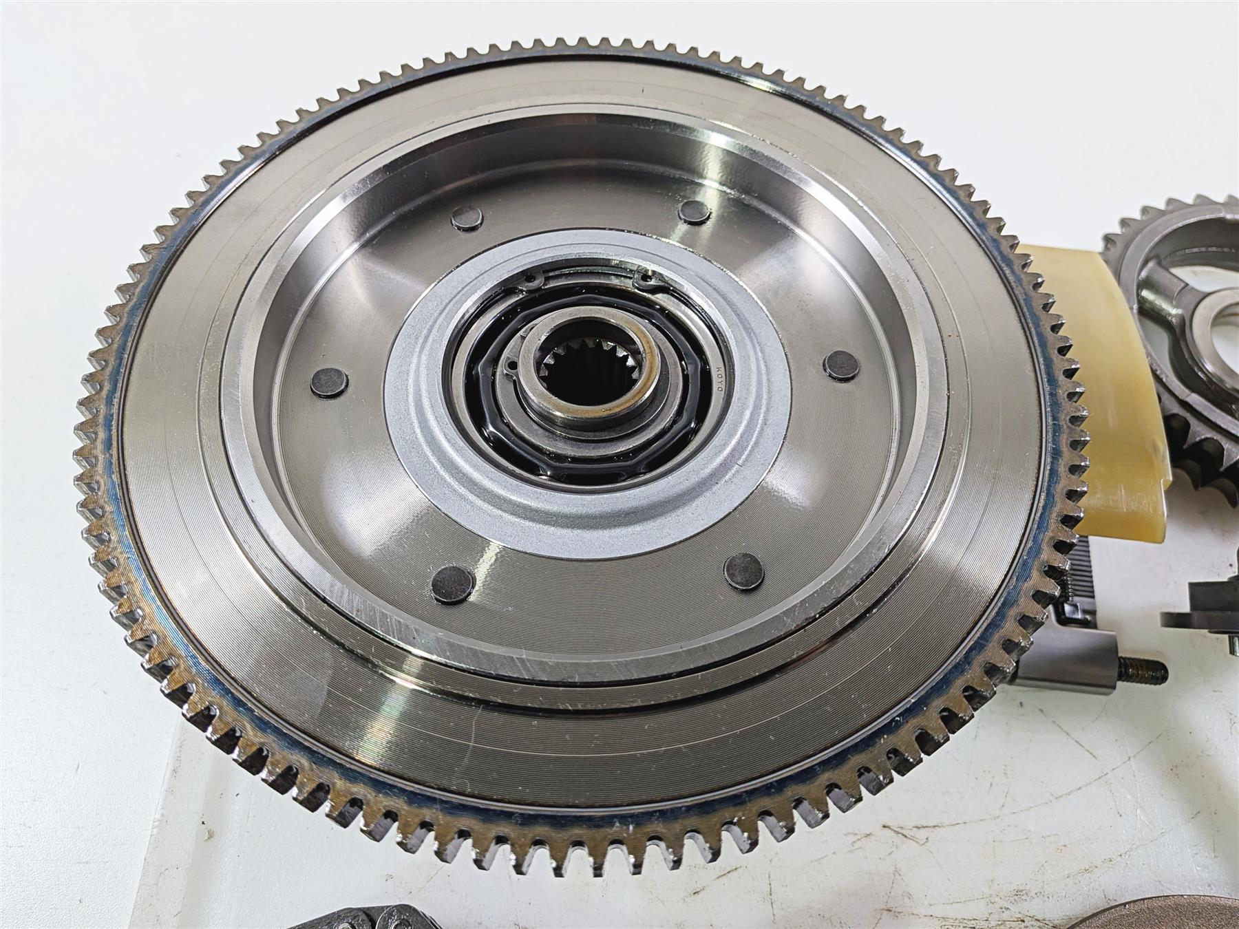 2009 Harley FXCWC Softail Rocker Primary Drive Clutch Kit 37813-06A - Image 7