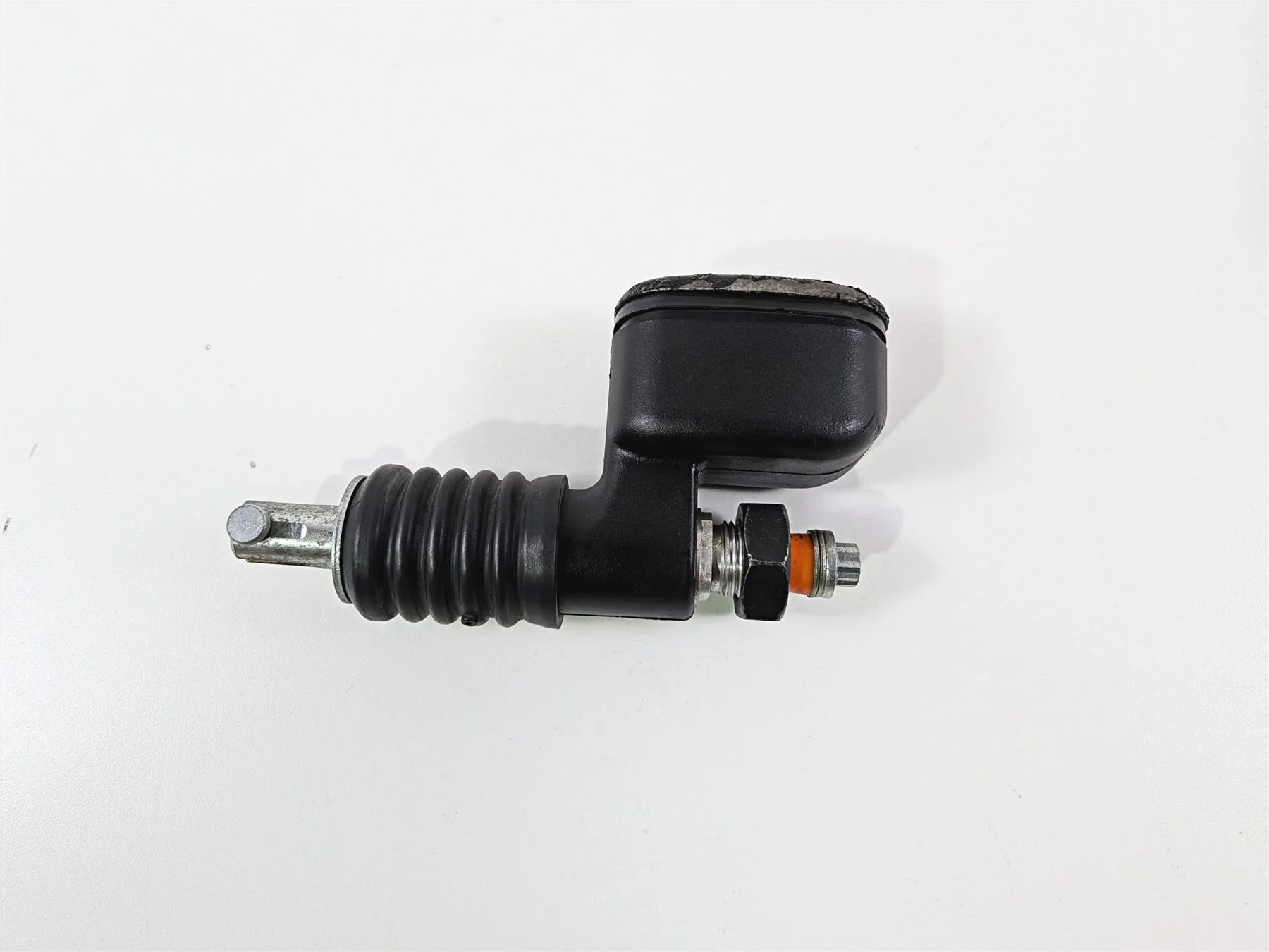 2009 Harley FXCWC Softail Rocker Rear Brake Master Cylinder 41767-05E