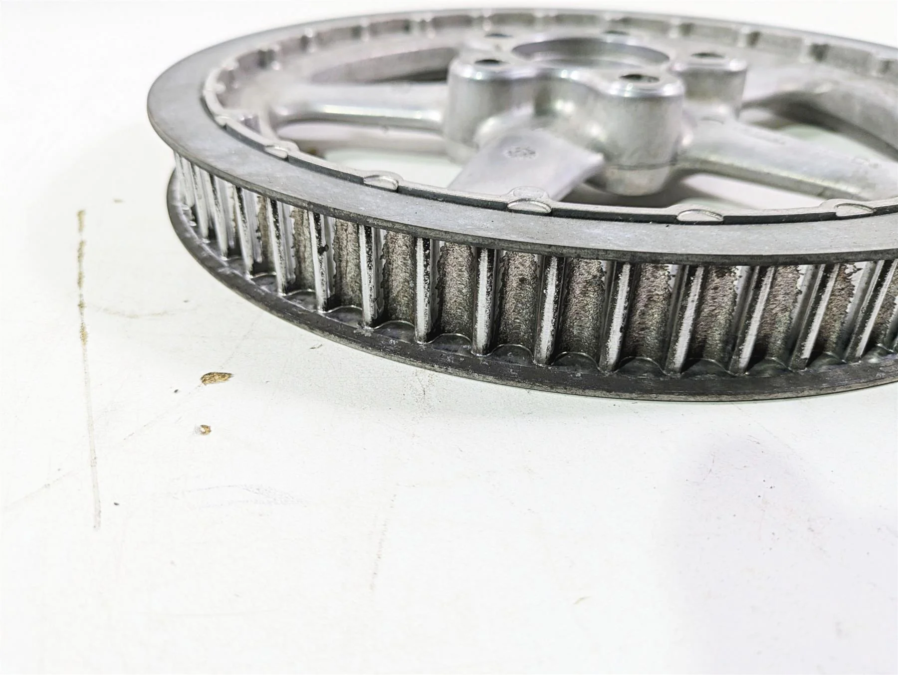 2009 Harley FXCWC Softail Rocker Rear Drive Belt Pulley 66T 1" 40585-08 - Image 9