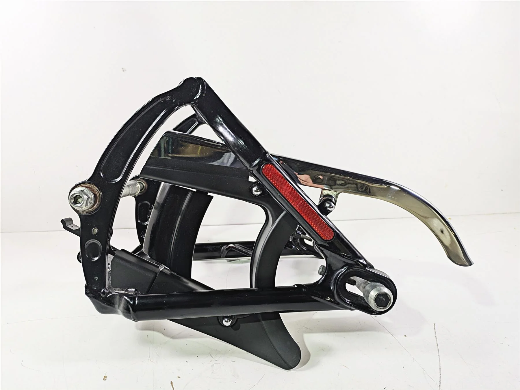 2009 Harley FXCWC Softail Rocker Rear Suspension Swingarm Swing Arm 47694-09 - Image 2