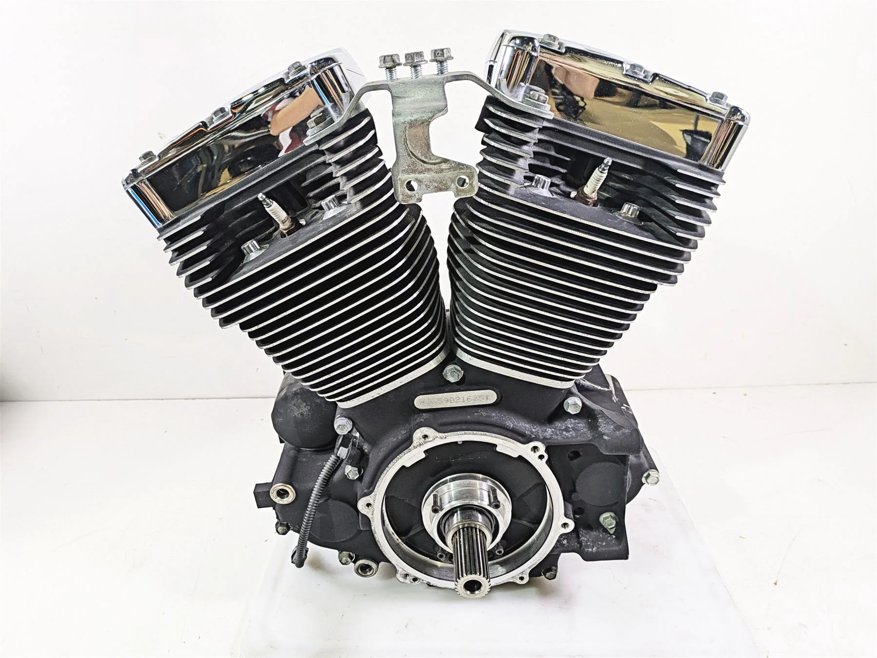 2009 Harley FXCWC Softail Rocker Running 96ci B-Engine Motor 9k - Video 19613-09 - Image 4