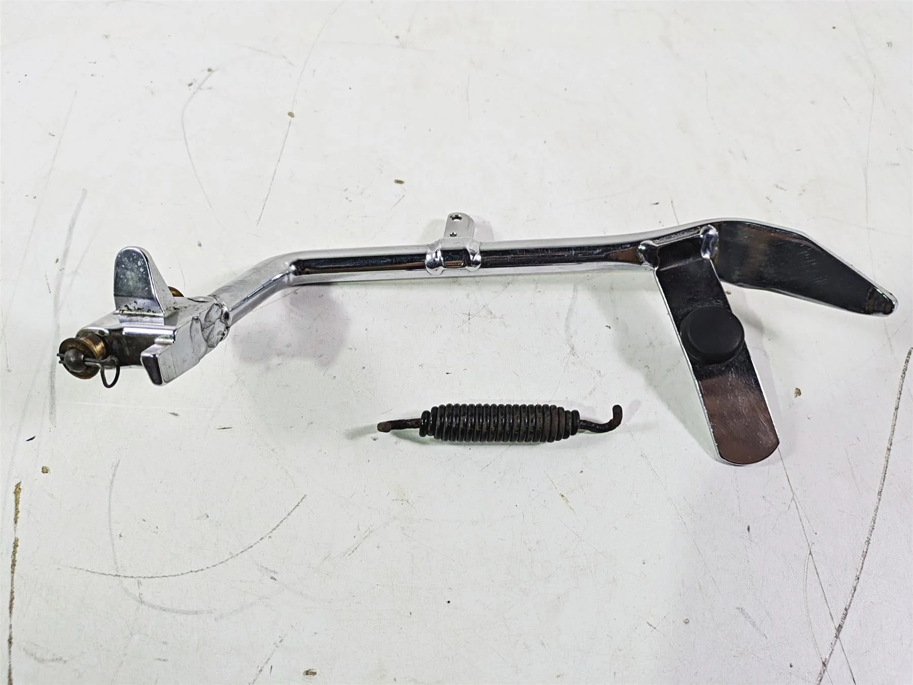 2009 Harley FXCWC Softail Rocker Side Kickstand Kick Stand 50087-07 - Image 4