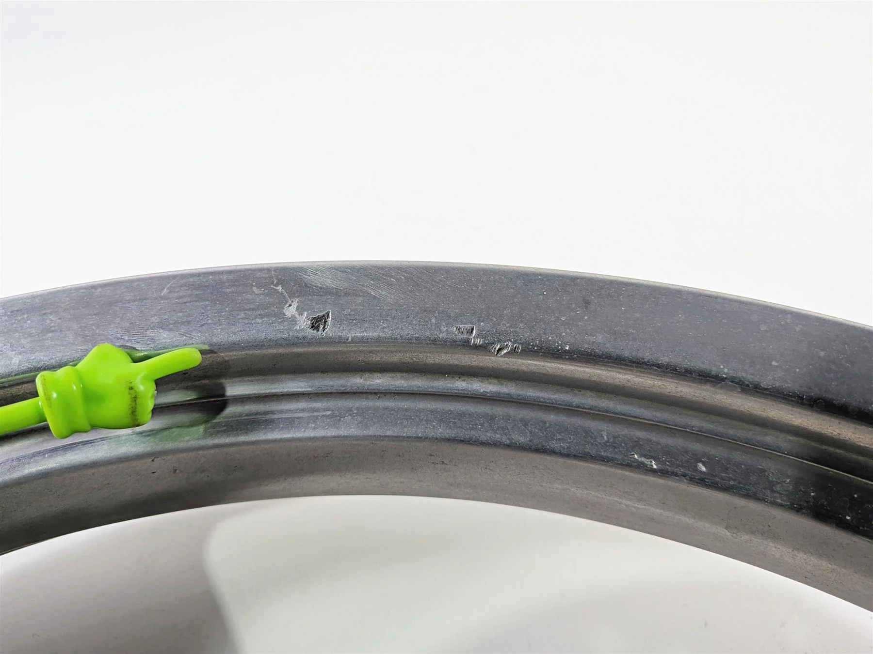 2009 Harley FXCWC Softail Rocker Straight 19x2.5 Front Wheel - Read 41526-08 - Image 12