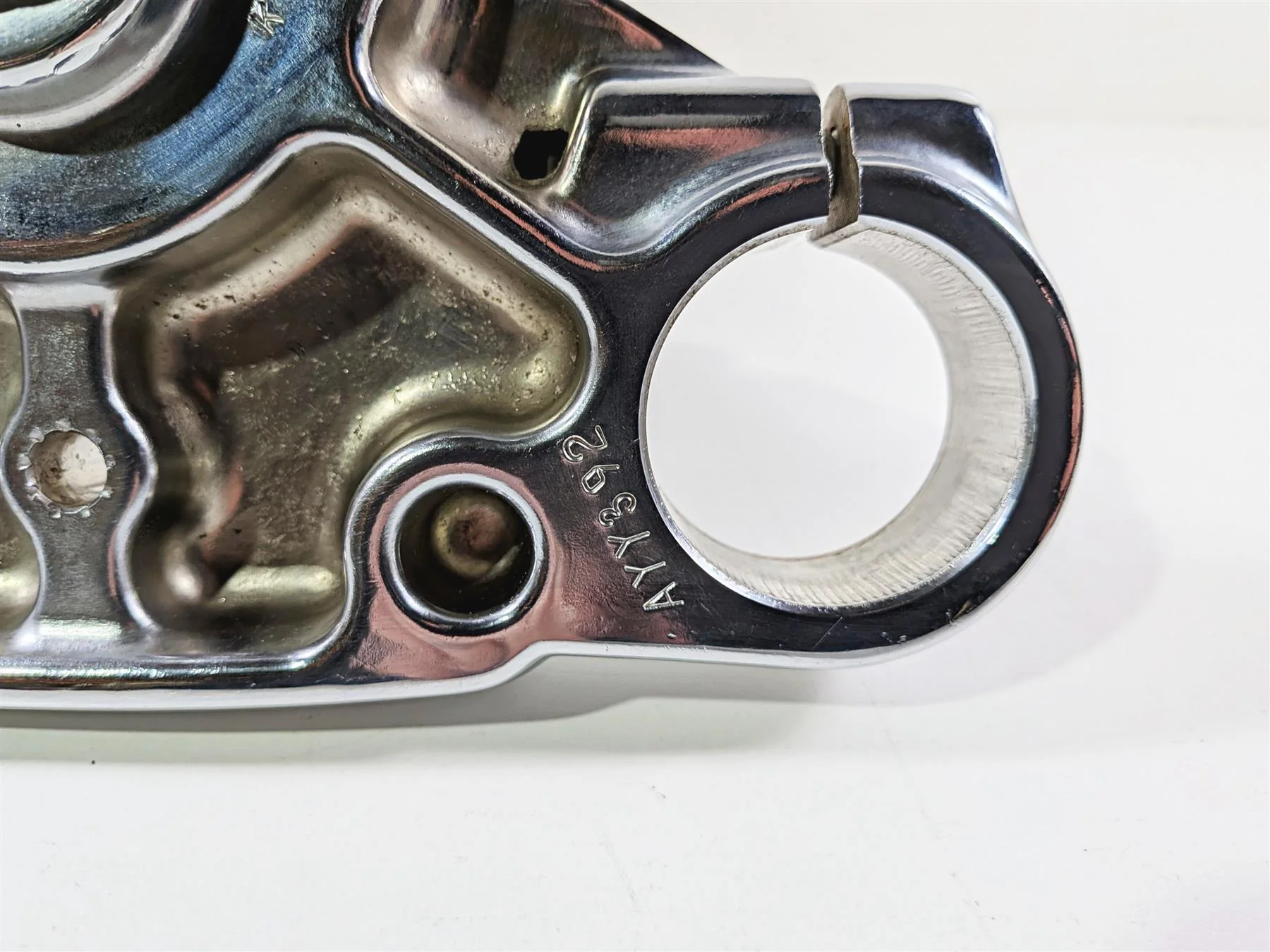 2009 Harley FXCWC Softail Rocker Straight Chrome Lower Triple Tree 46638-08 - Image 6