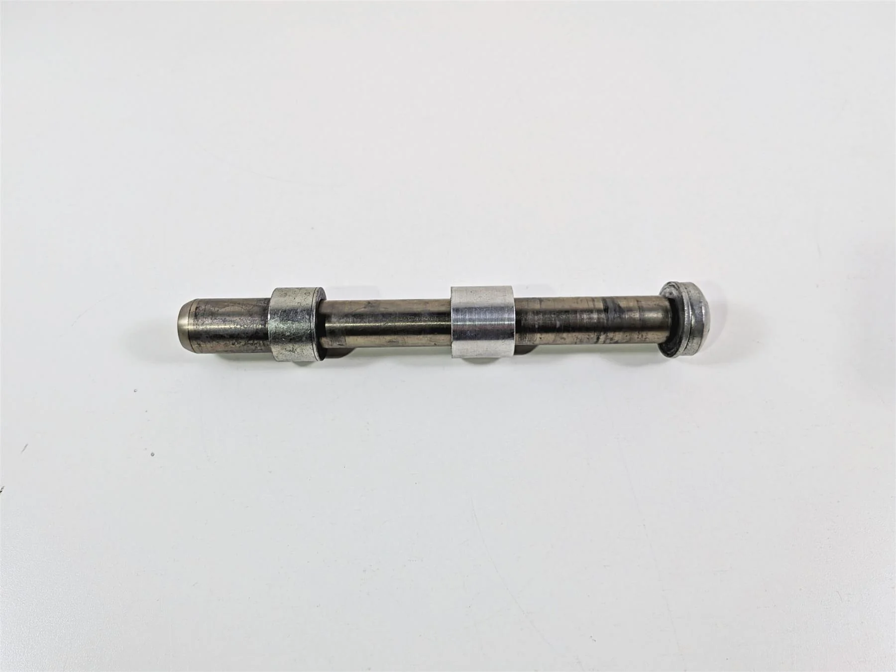 2009 Harley FXCWC Softail Rocker Straight Front Axle Wheel Spindle 41348-08