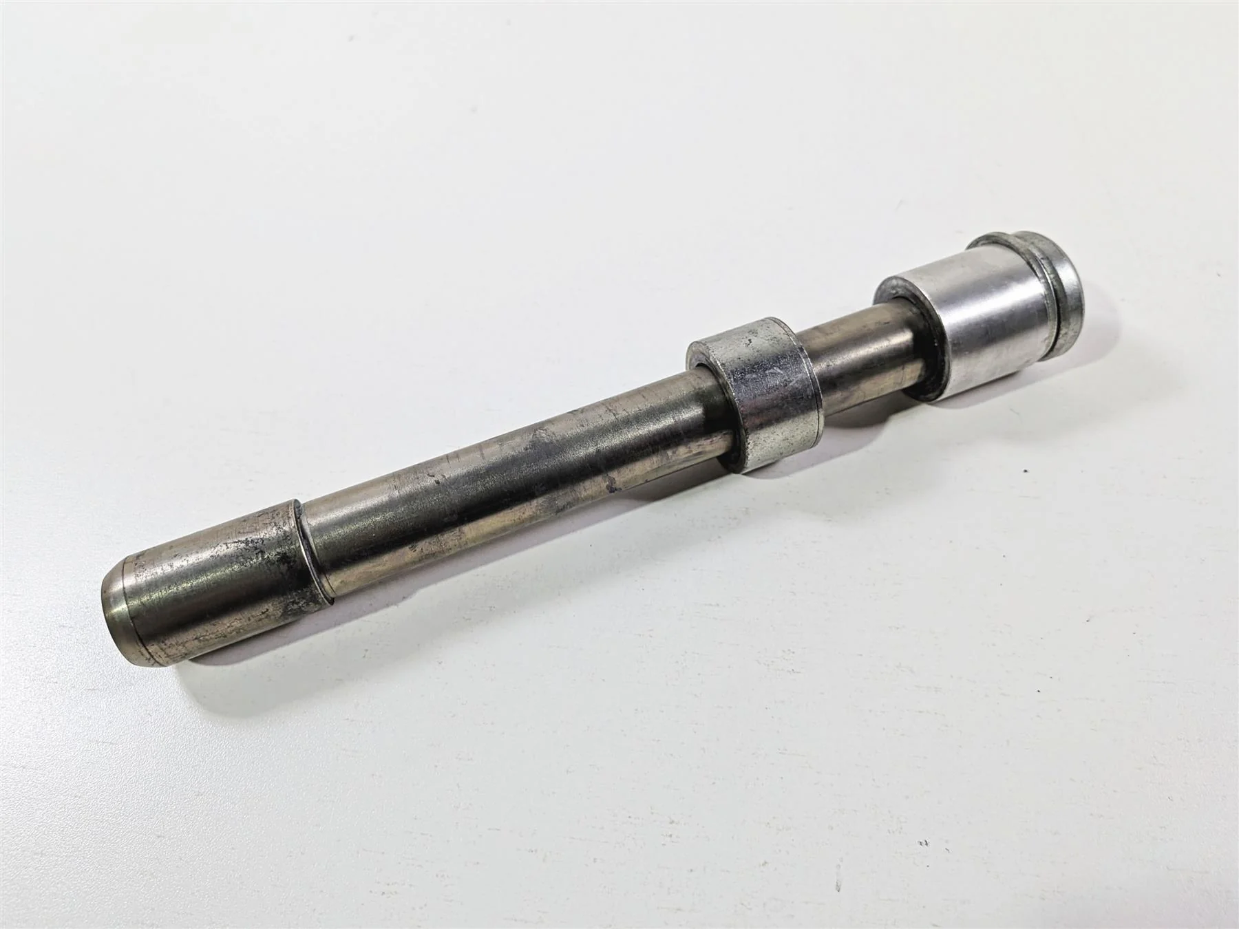 2009 Harley FXCWC Softail Rocker Straight Front Axle Wheel Spindle 41348-08 - Image 10