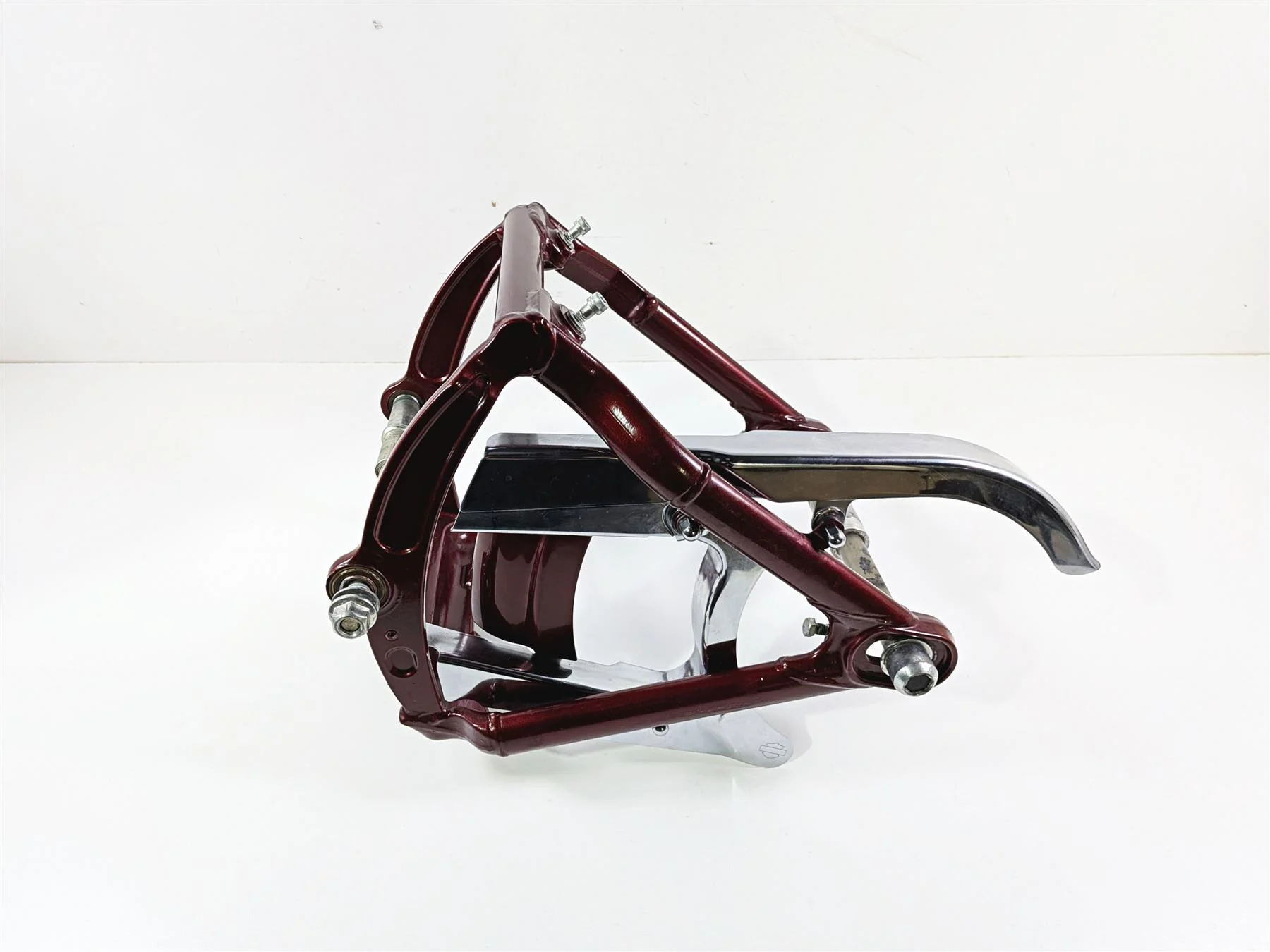 2009 Harley FXCWC Softail Rocker Swingarm Swing Arm + Axle 47694-09 47628-08