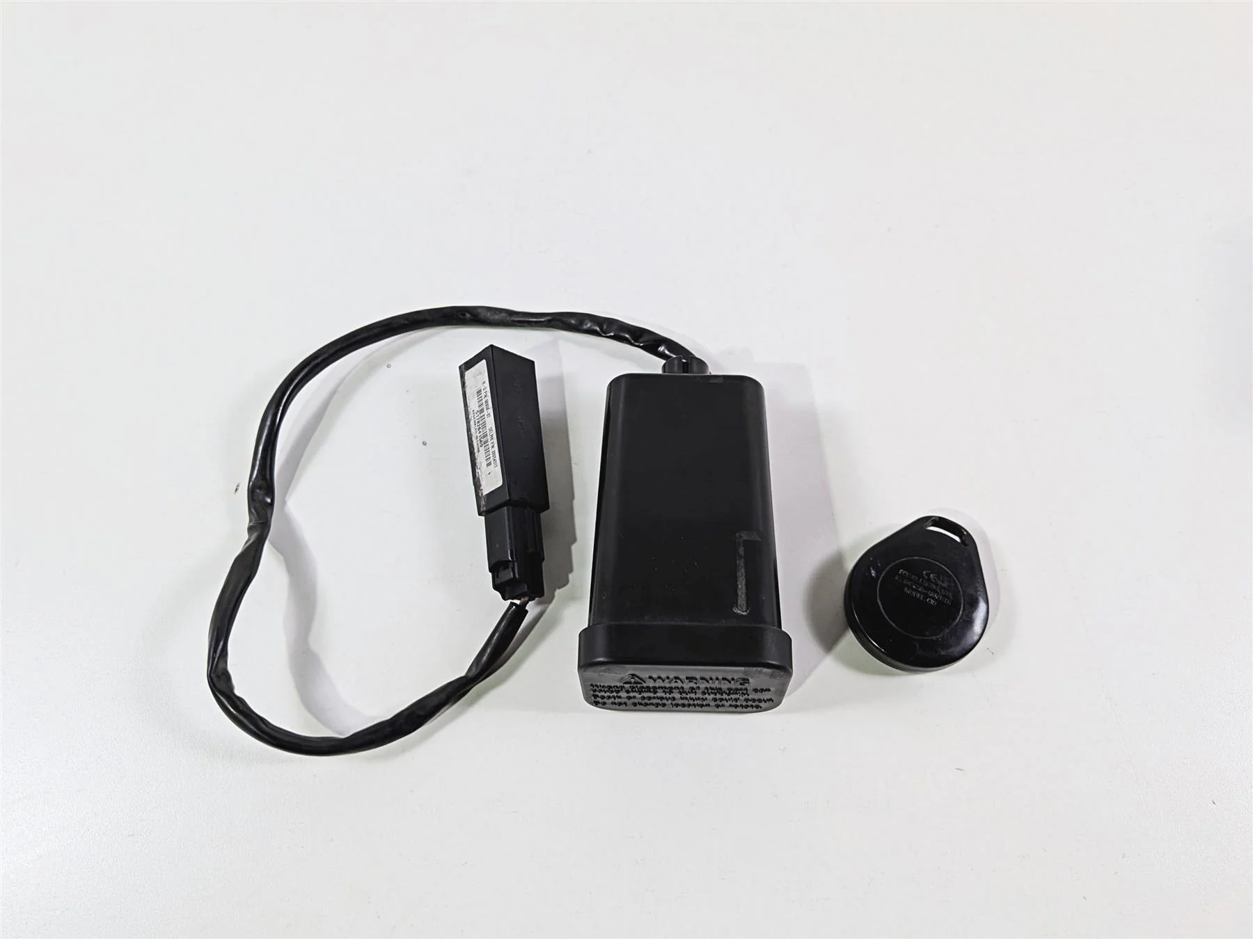 2009 Harley FXCWC Softail Rocker Tssm Turn Signal Security Module + Fob 69976-08 - Image 7