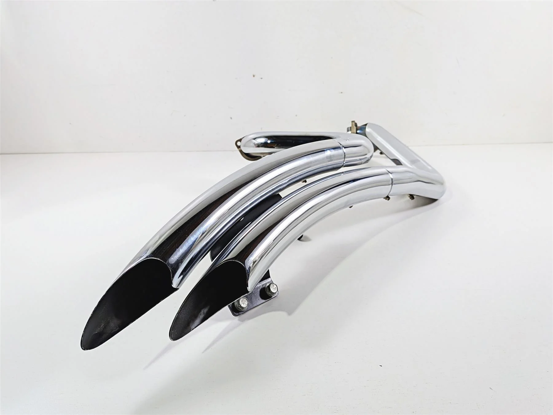 2009 Harley FXCWC Softail Rocker Vance & Hines Big Radius Exhaust System 26079 - Image 3