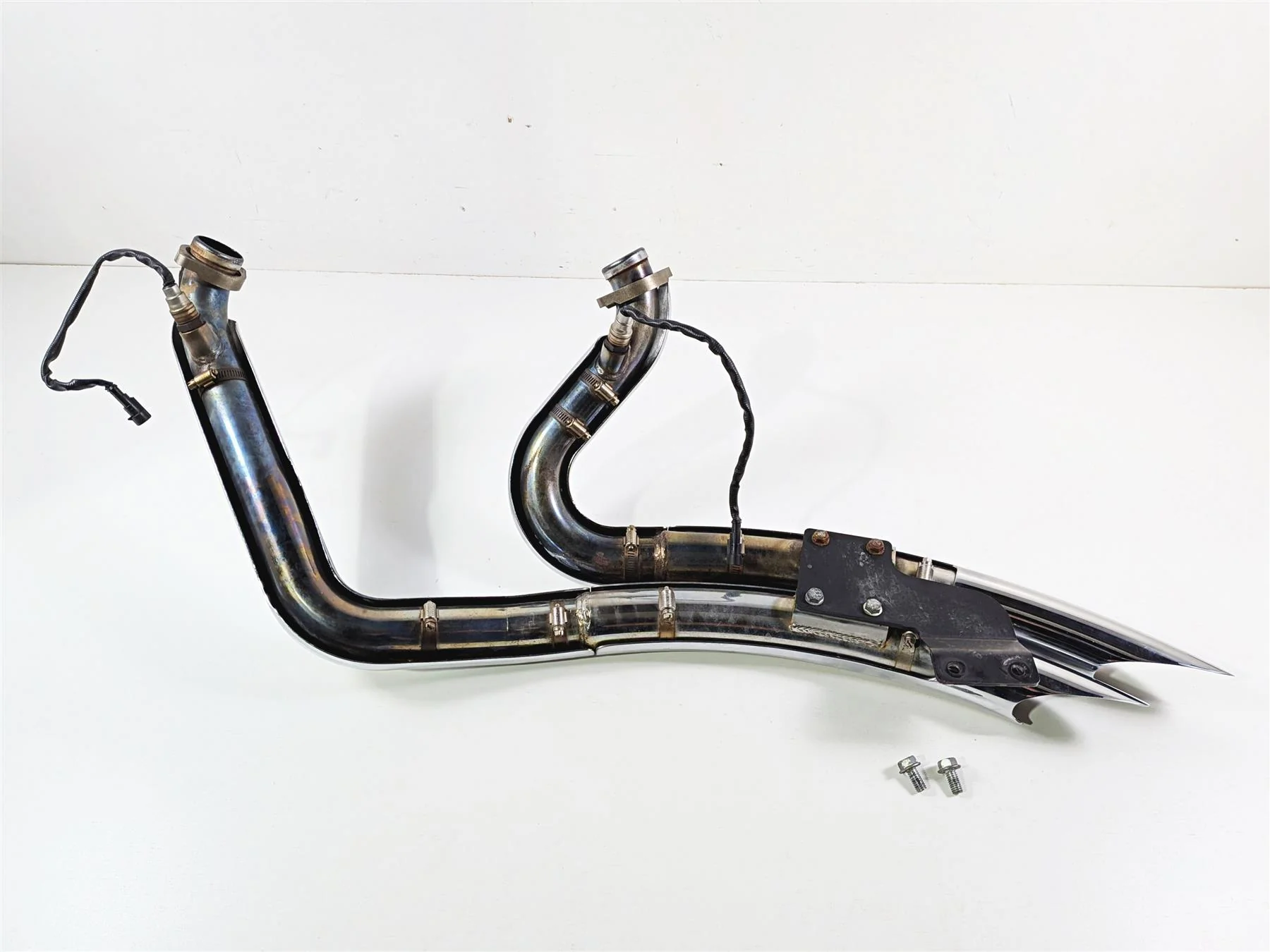 2009 Harley FXCWC Softail Rocker Vance & Hines Big Radius Exhaust System 26079 - Image 6