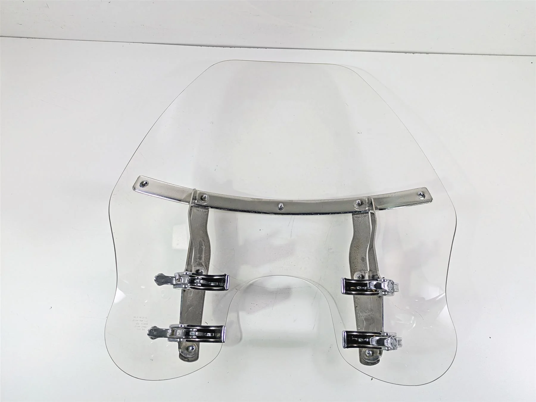 2009 Harley FXDC Dyna Super Glide 27" Windshield & Quick Release Set 58570-96 - Image 6