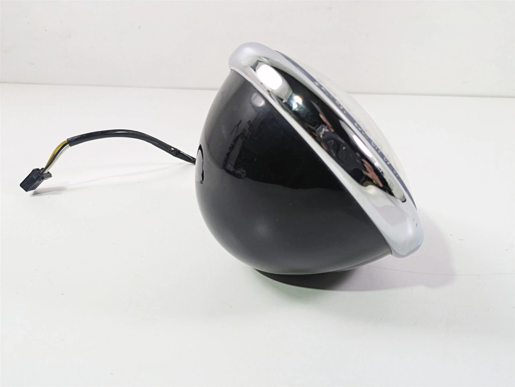 2009 Harley FXDC Dyna Super Glide 5-3/4" Led Headlight Head Light 69356-06A - Image 4