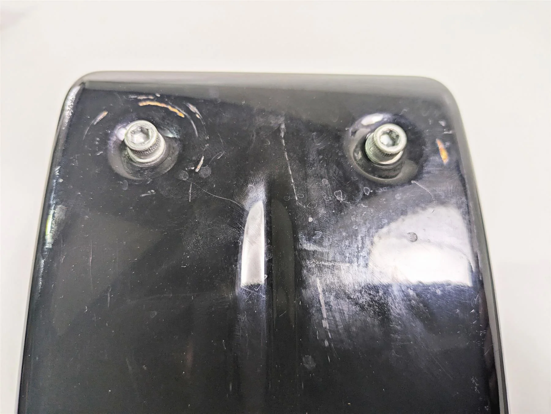2009 Harley FXDC Dyna Super Glide Electric Holder Tray Carrier & Cover 70367-04 - Image 10