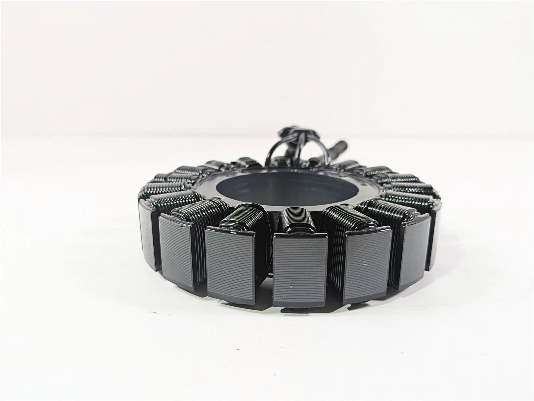 2009 Harley FXDC Dyna Super Glide Ignition Alternator Stator 30017-08 - Image 2