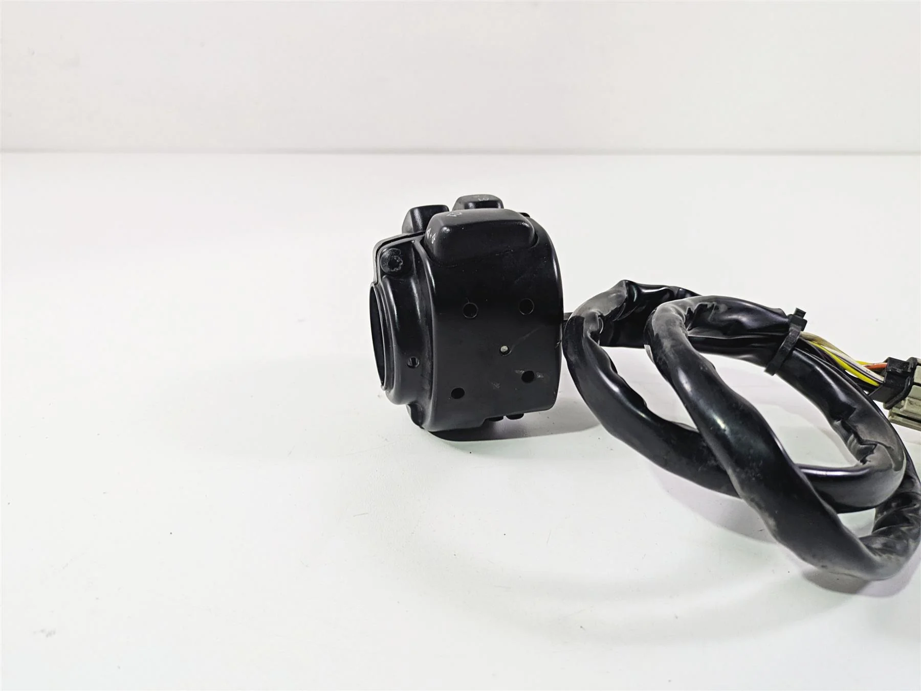2009 Harley FXDC Dyna Super Glide Left Hand Lights Control Switch 71682-06A - Image 2