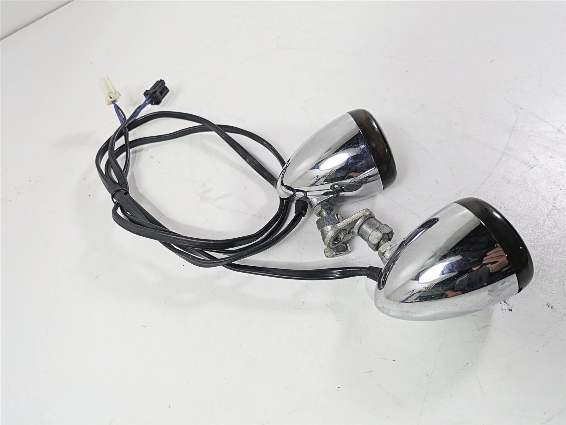 2009 Harley FXDC Dyna Super Glide Smoked Led Front Turn Signal Set 68972-00 - Image 11