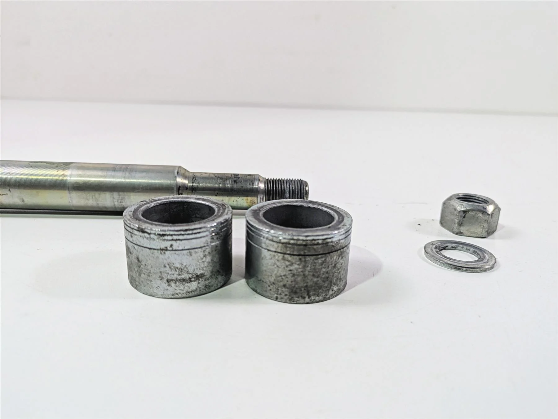 2009 Harley FXDC Dyna Super Glide Straight Front Axle Wheel Spindle 41628-08 - Image 8