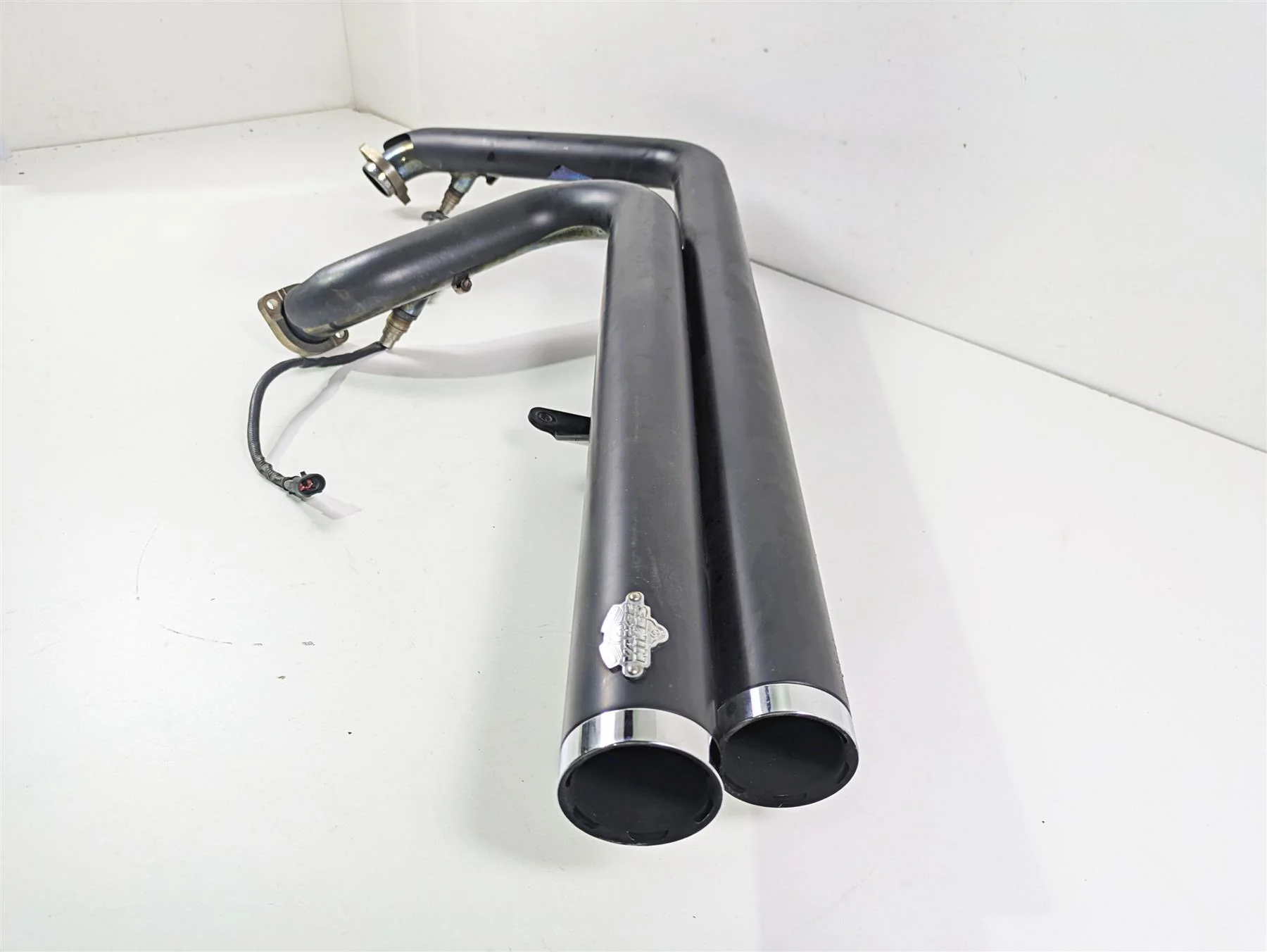 2009 Harley FXDC Dyna Super Glide Vance Hines Big Shots Exhaust System 47938 - Image 6