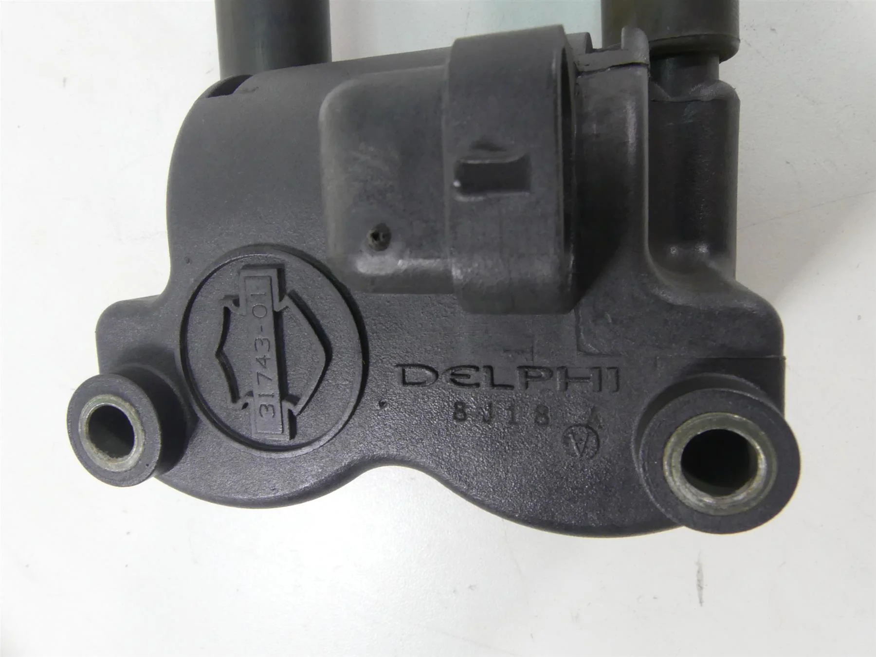 2009 Harley FXDF Dyna Fat Bob Delphi Ignition Coils Coil Set 31743-01 - Image 4