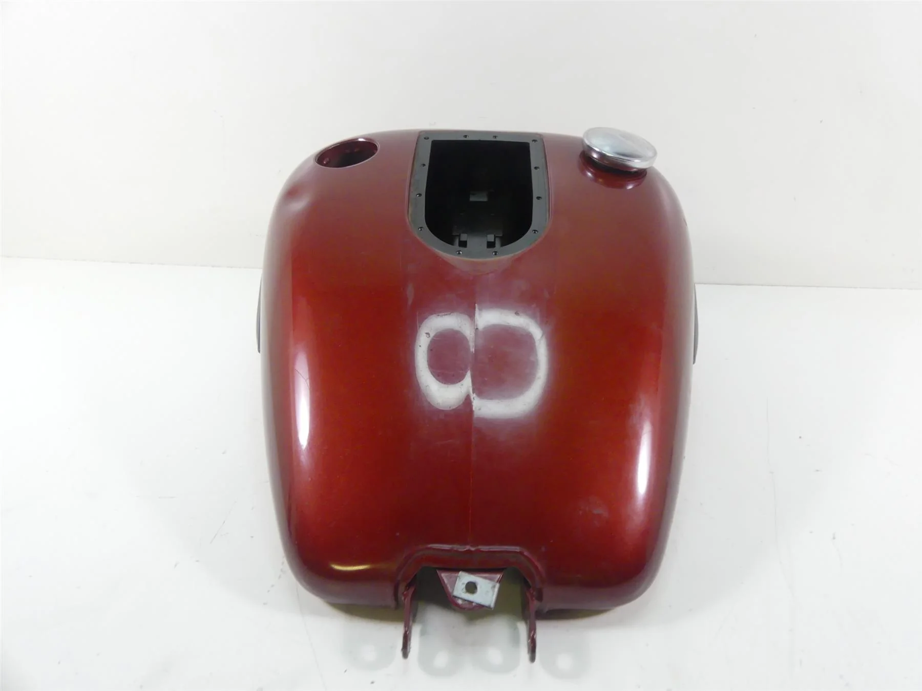 2009 Harley FXDF Dyna Fat Bob Fuel Gas Petrol Tank Reservoir - Read 61000705 - Image 4